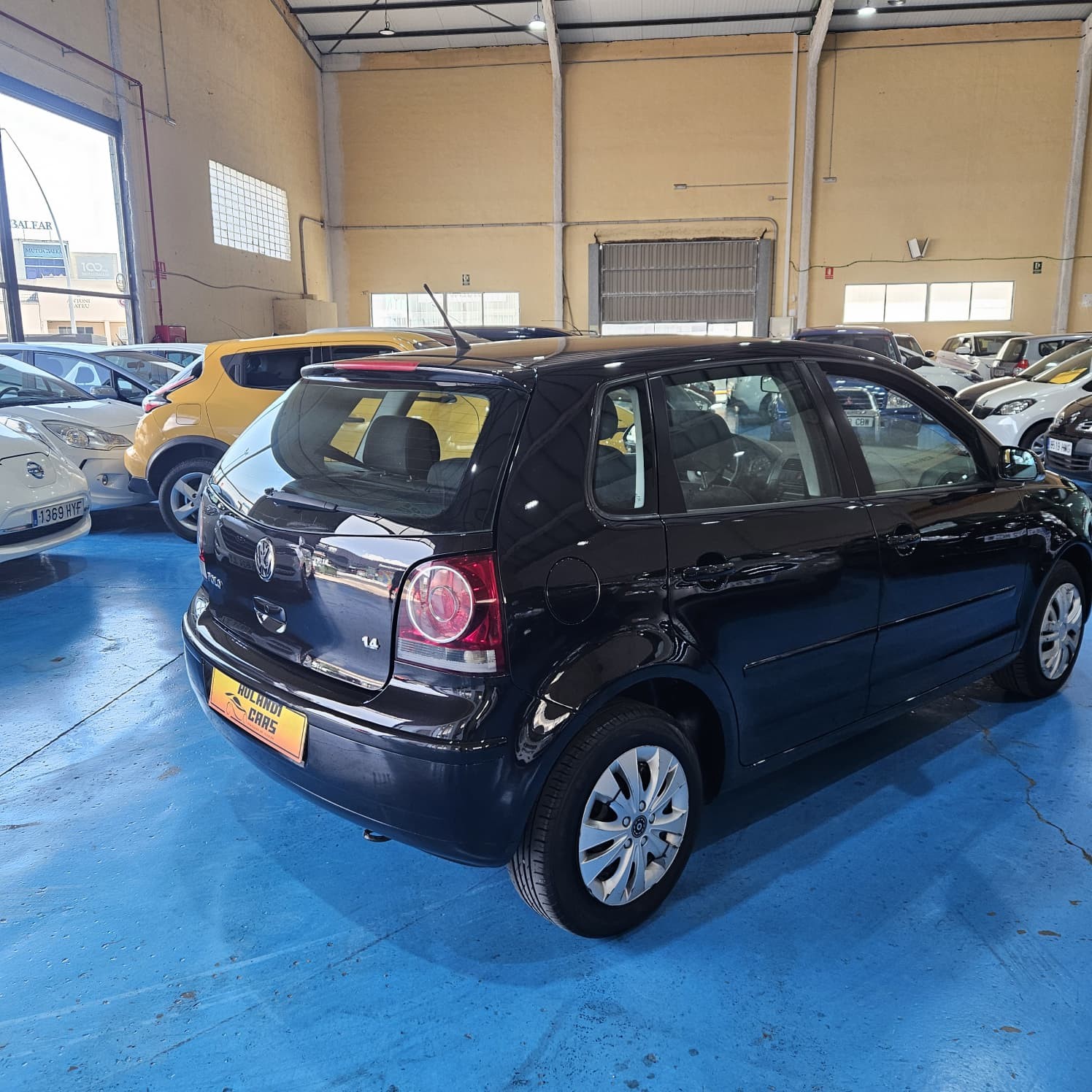 Volkswagen Polo - 4