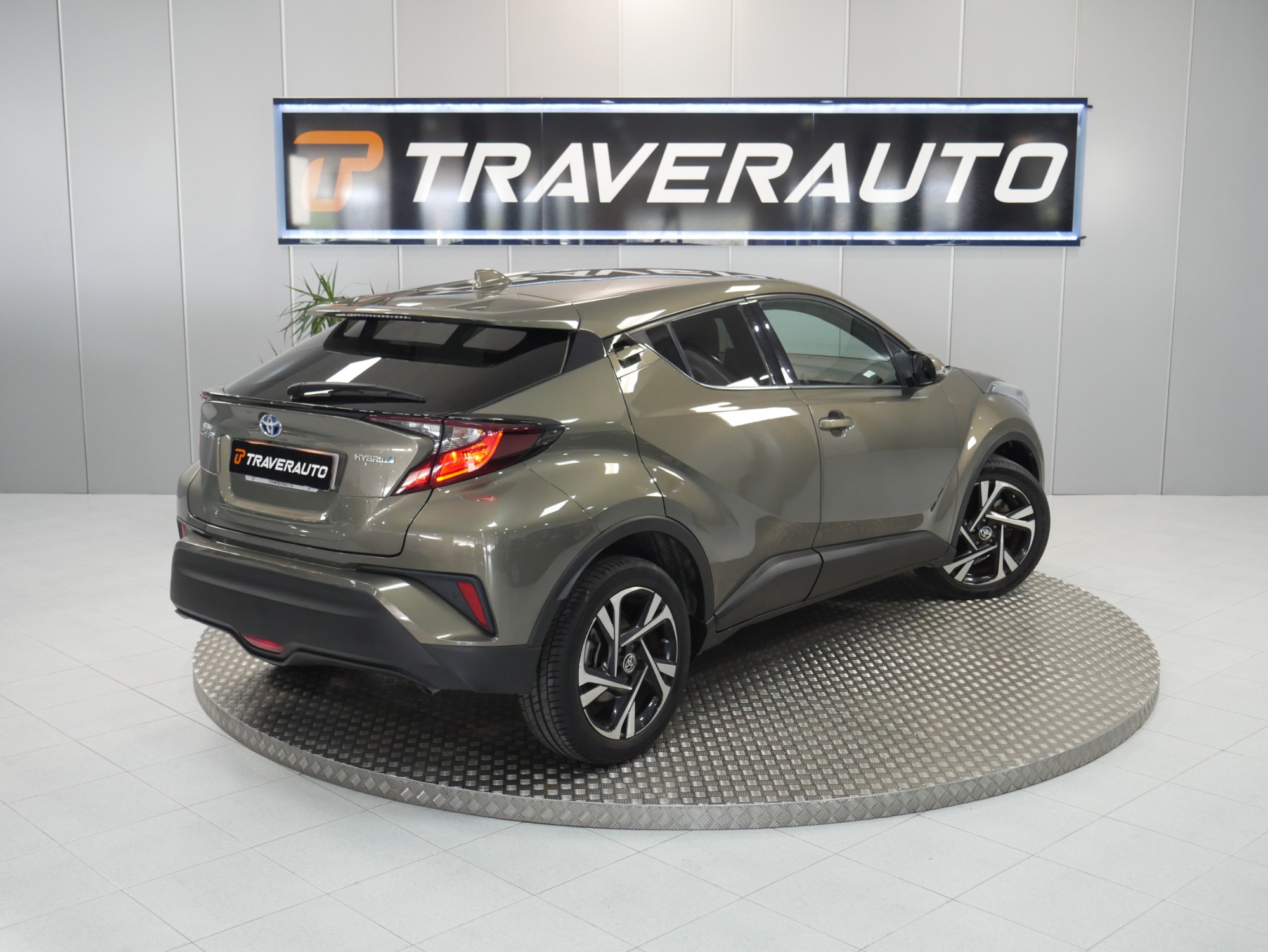 toyota chr