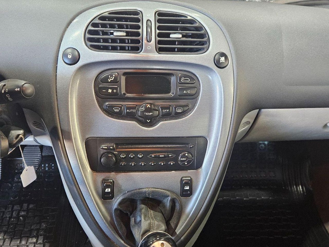 Citroën Xsara Picasso - 16