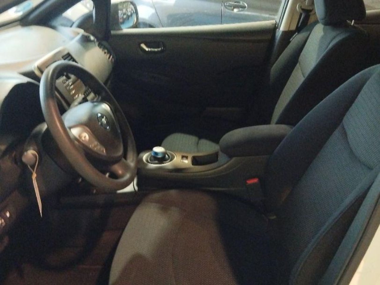 Nissan LEAF - 9