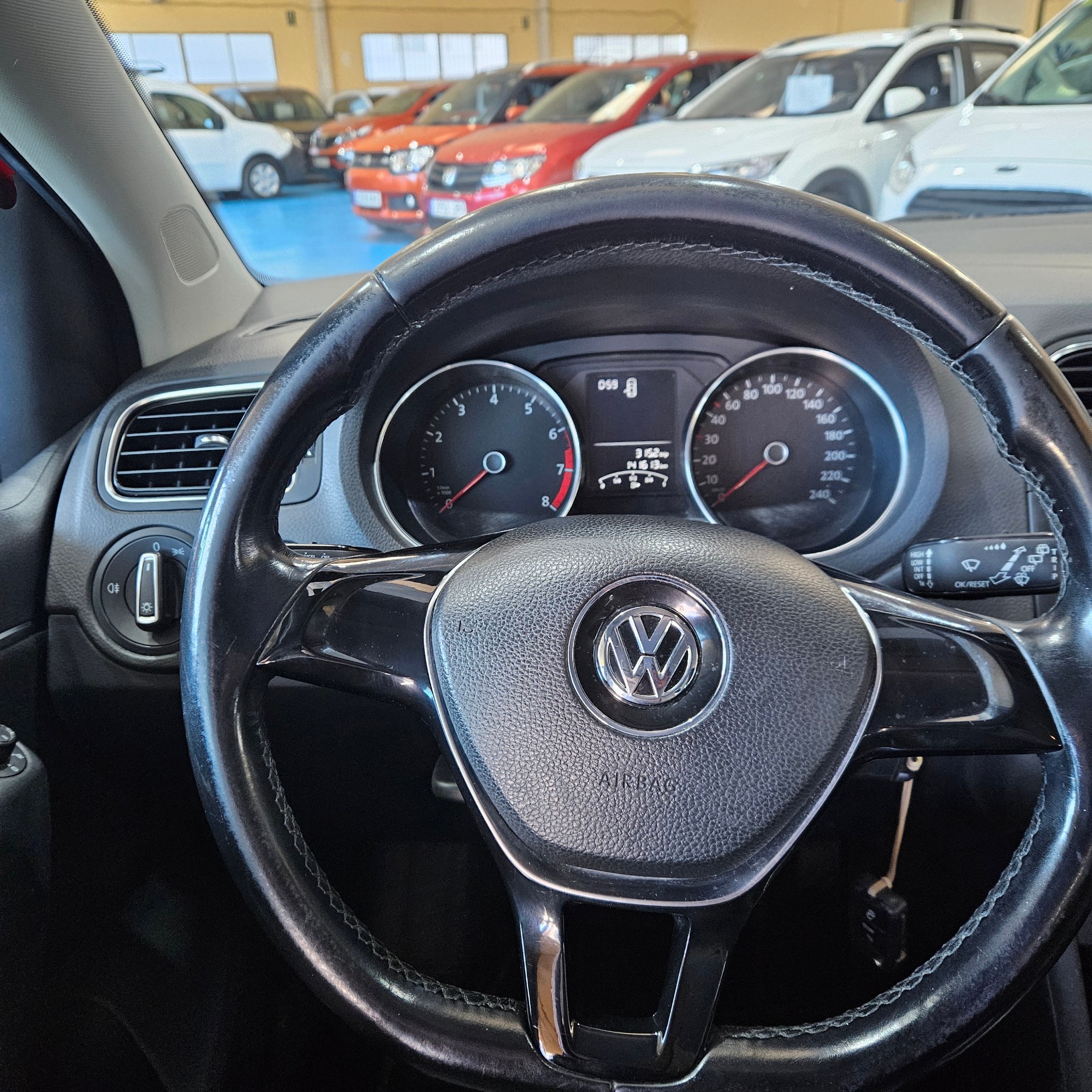 Volkswagen Polo - 17