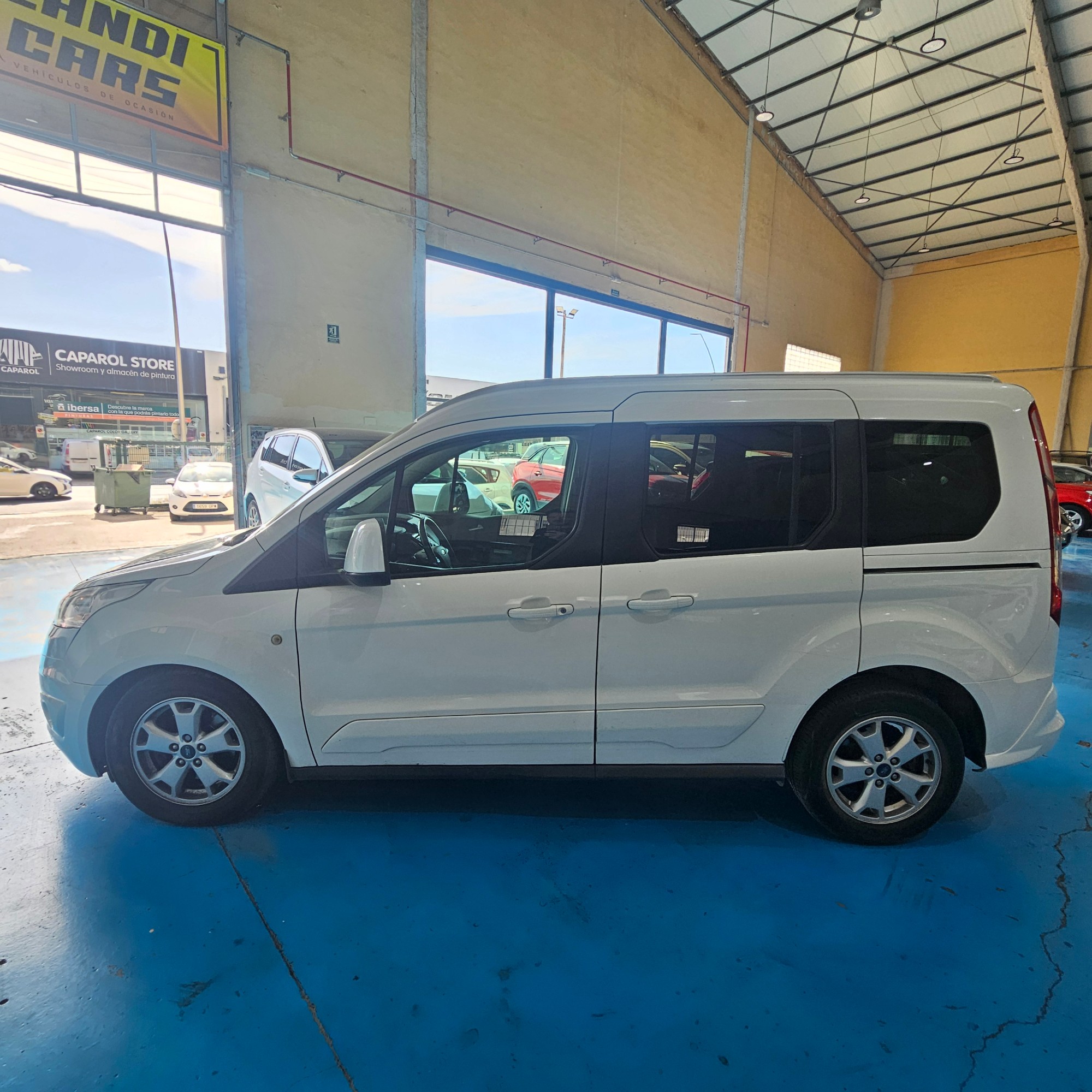 Ford Tourneo Connect - 5