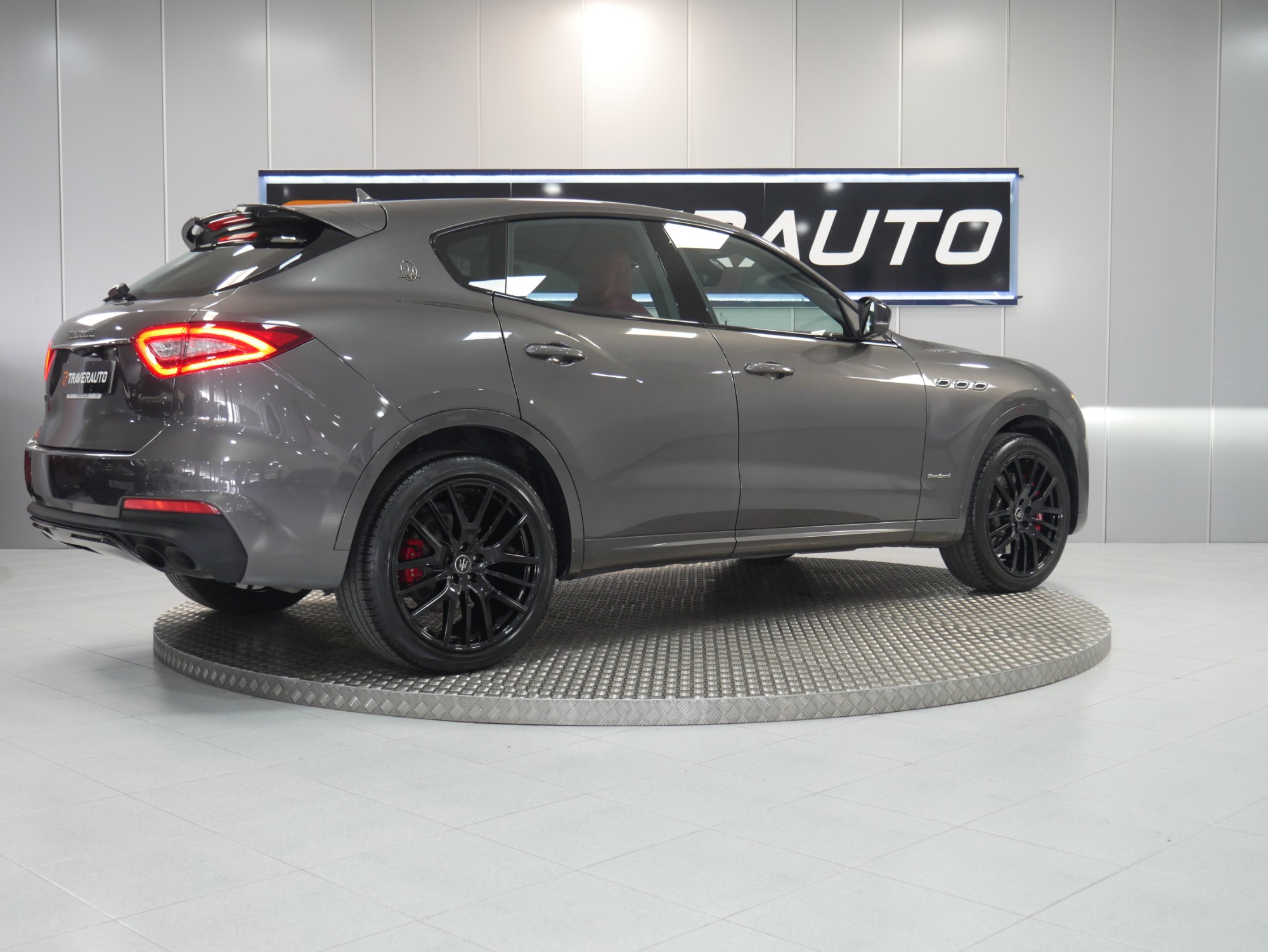 maserati levante