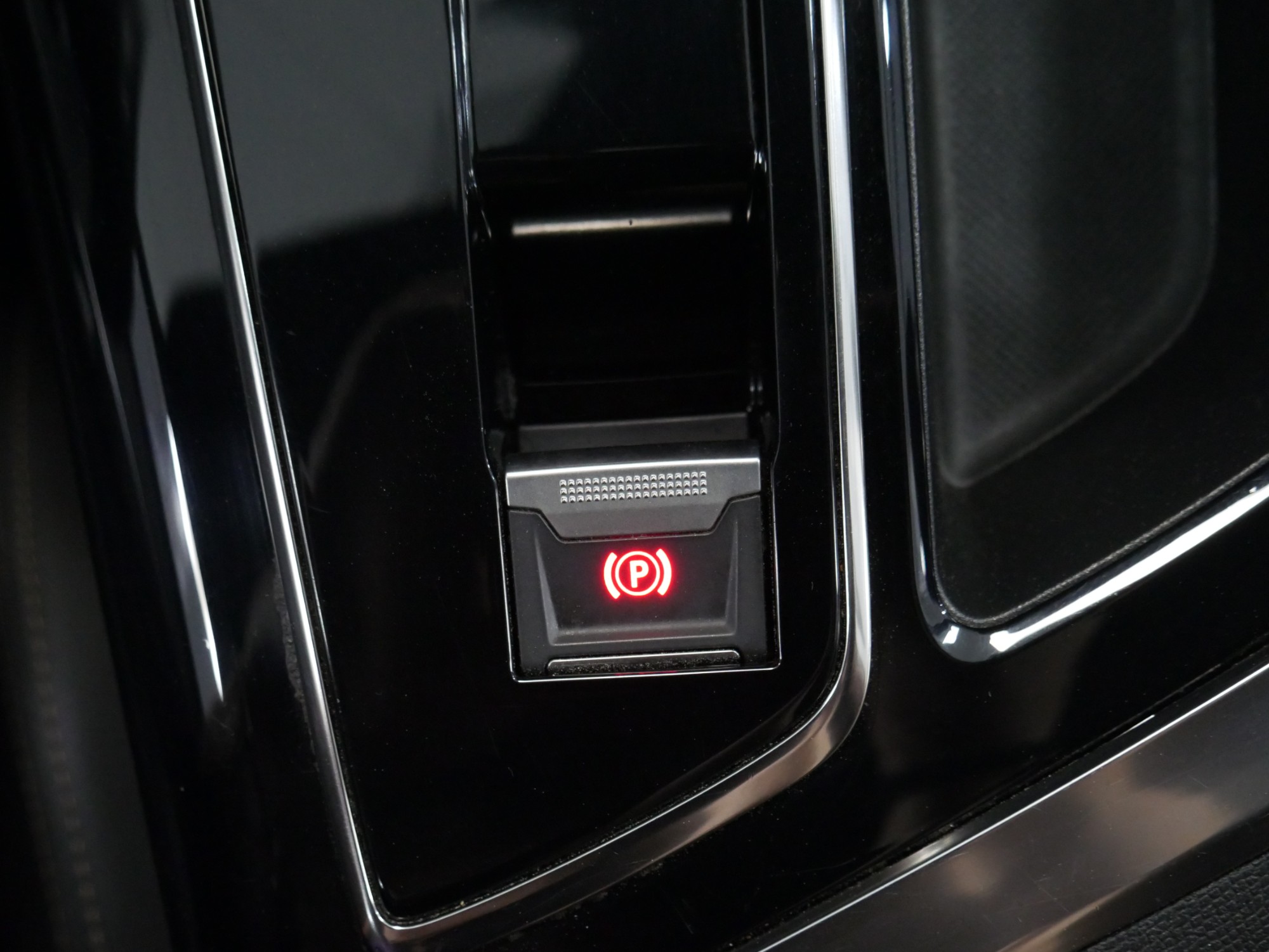peugeot 3008 hybrid