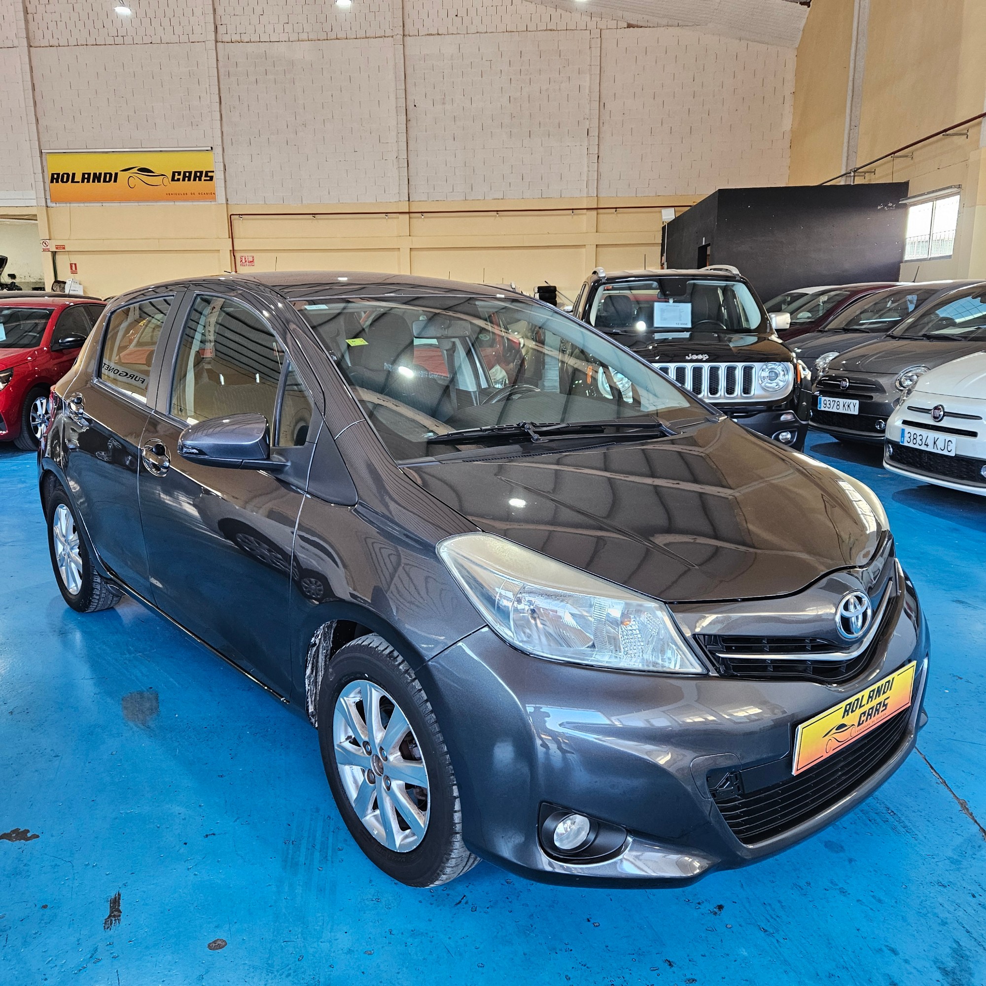 Toyota Yaris - 2