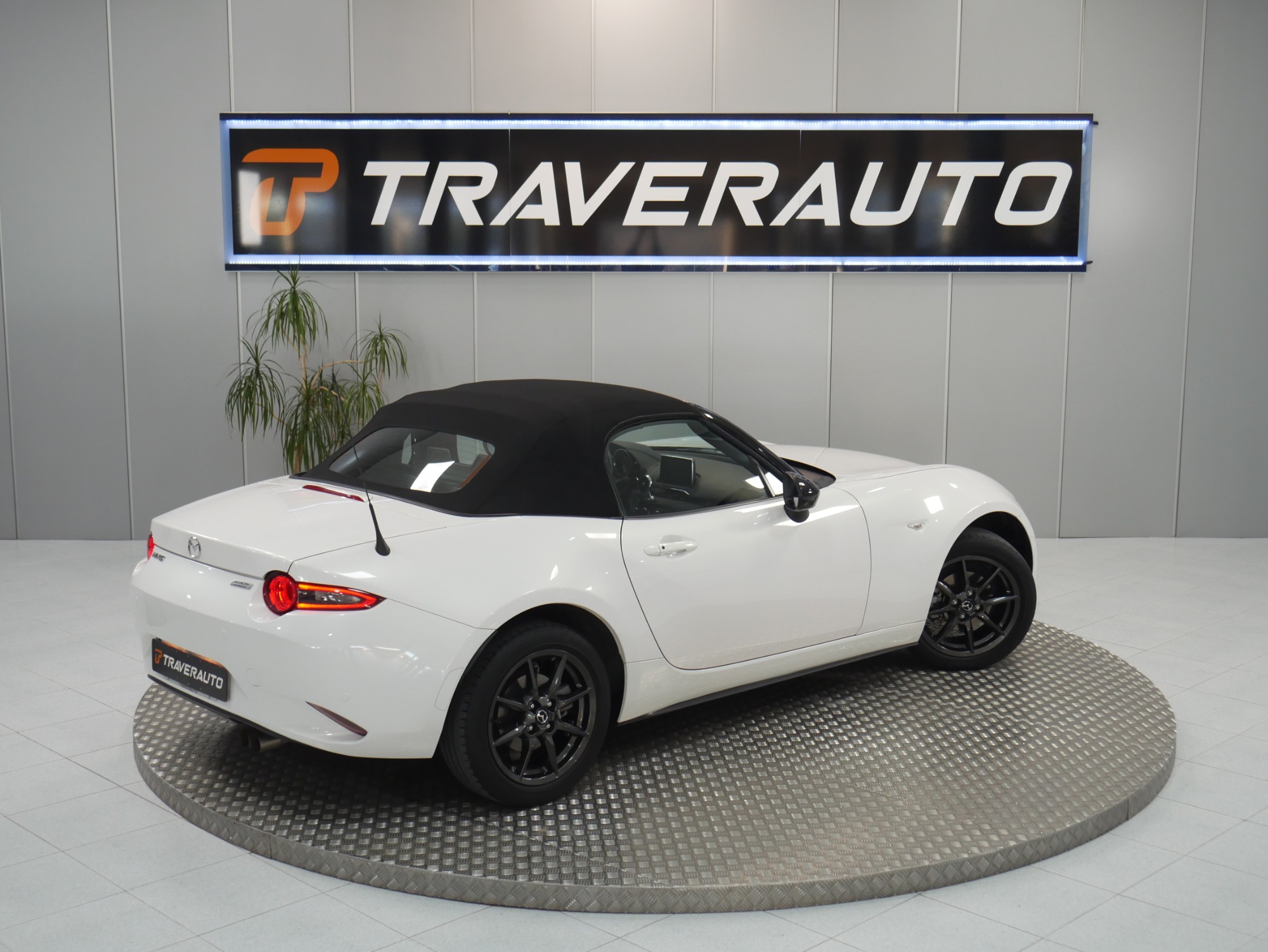 mazda mx5