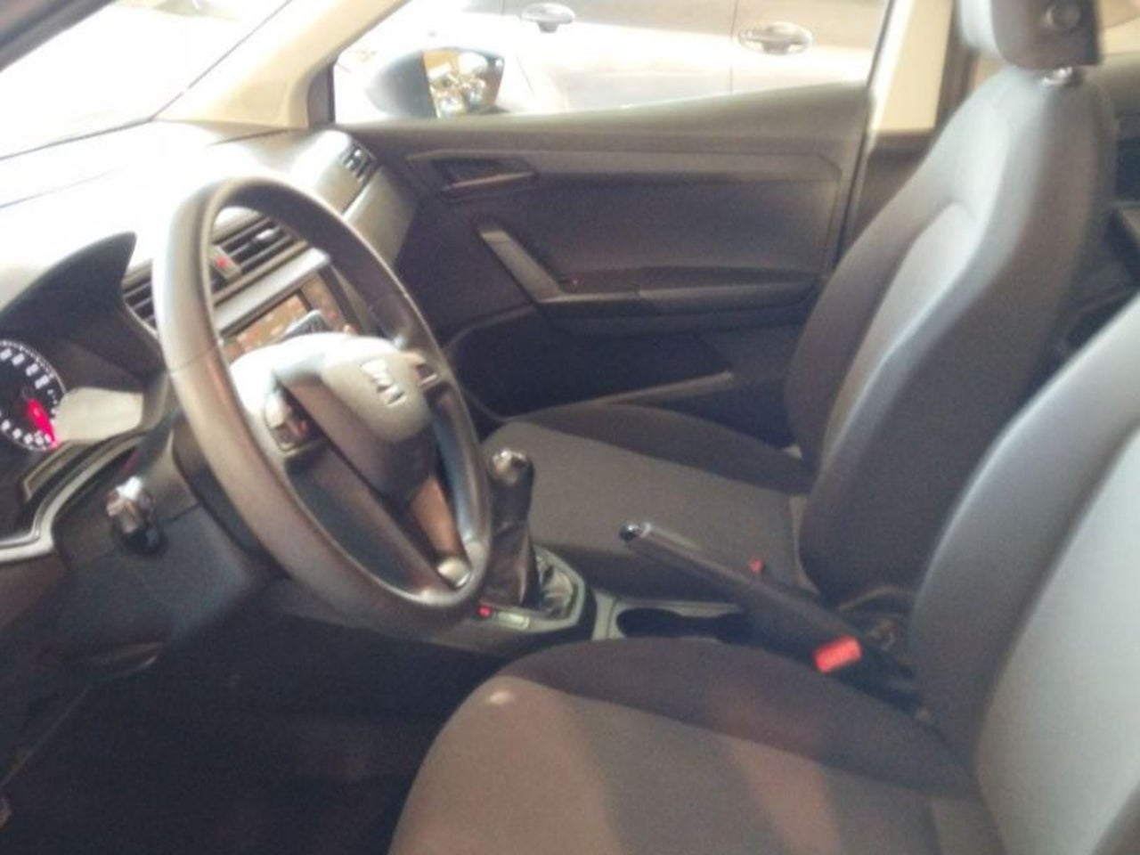 SEAT Arona - 8