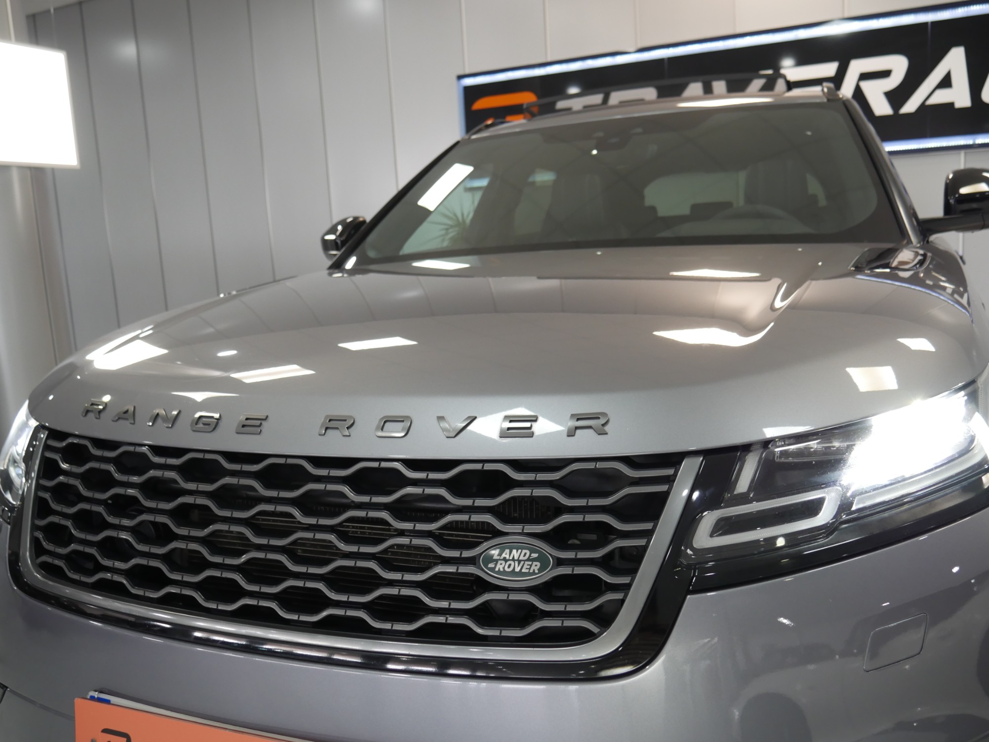 LANDROVER RANGE ROVER VELAR