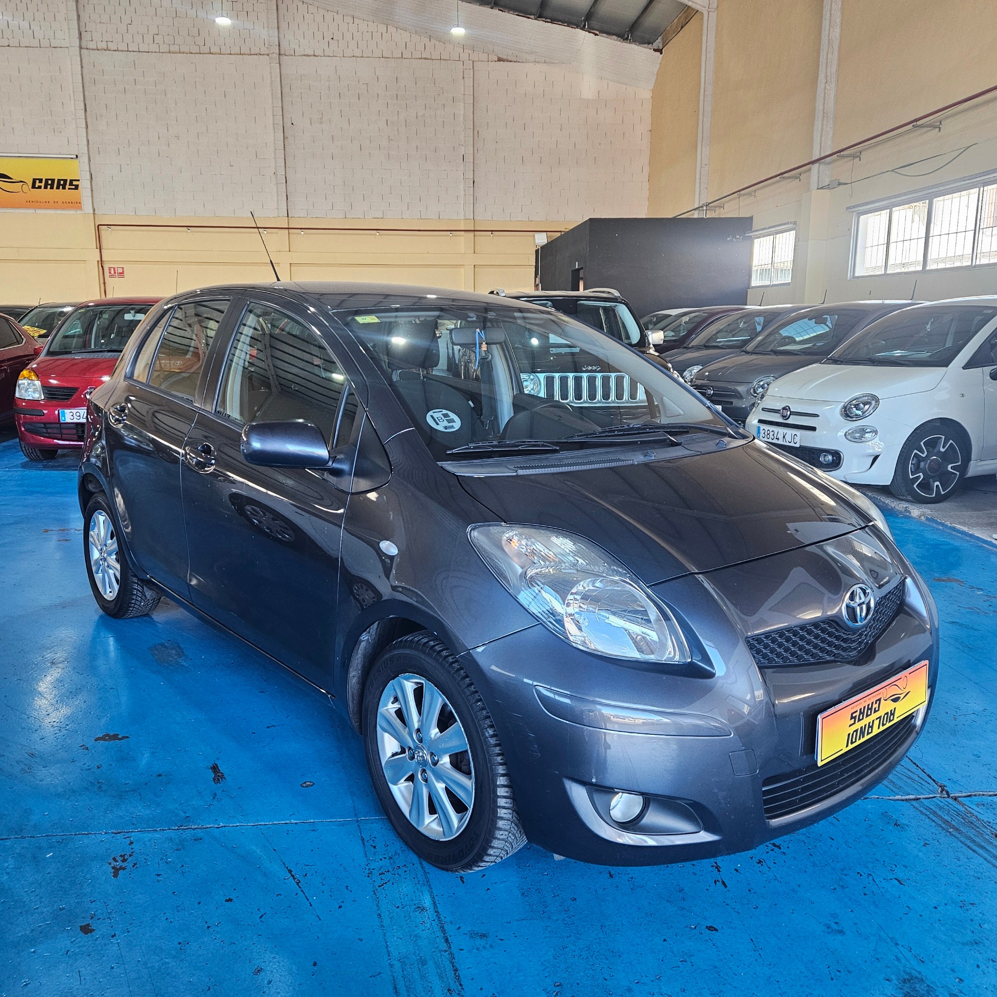 Toyota Yaris - 2
