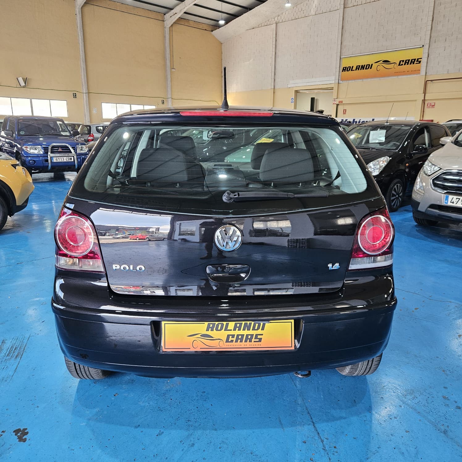 Volkswagen Polo - 8