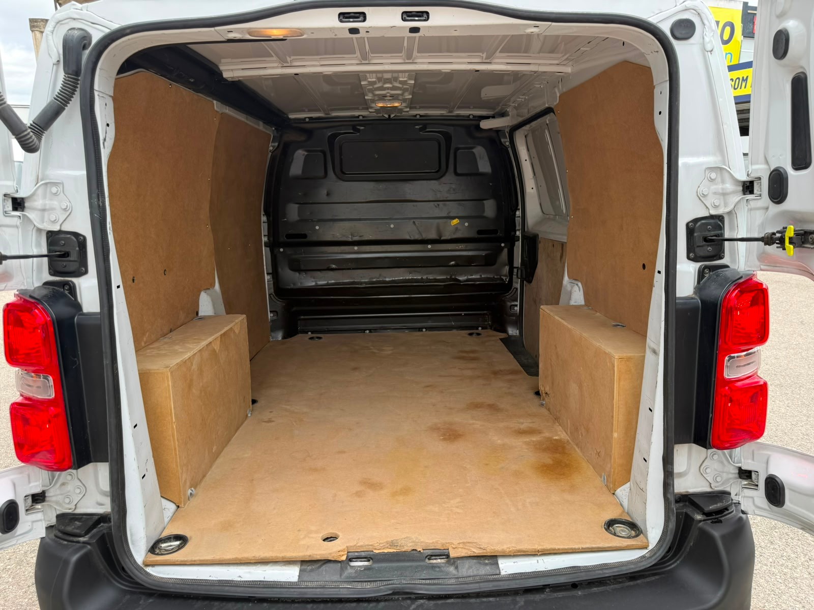 Imatge del vehicle 7
