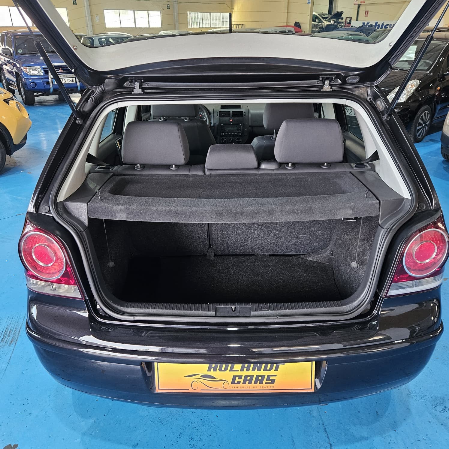 Volkswagen Polo - 9