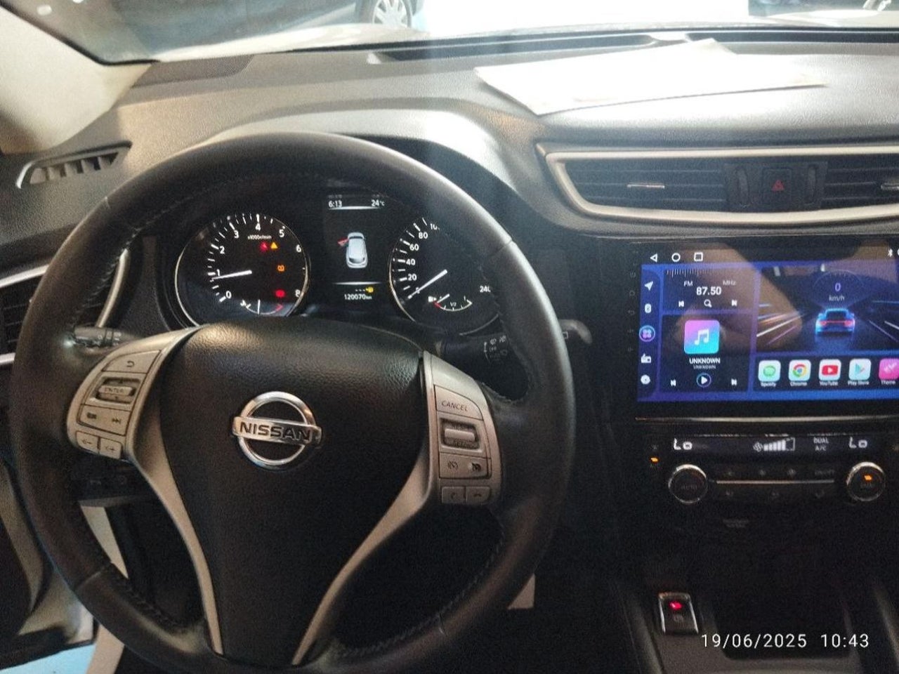Nissan QASHQAI - 14