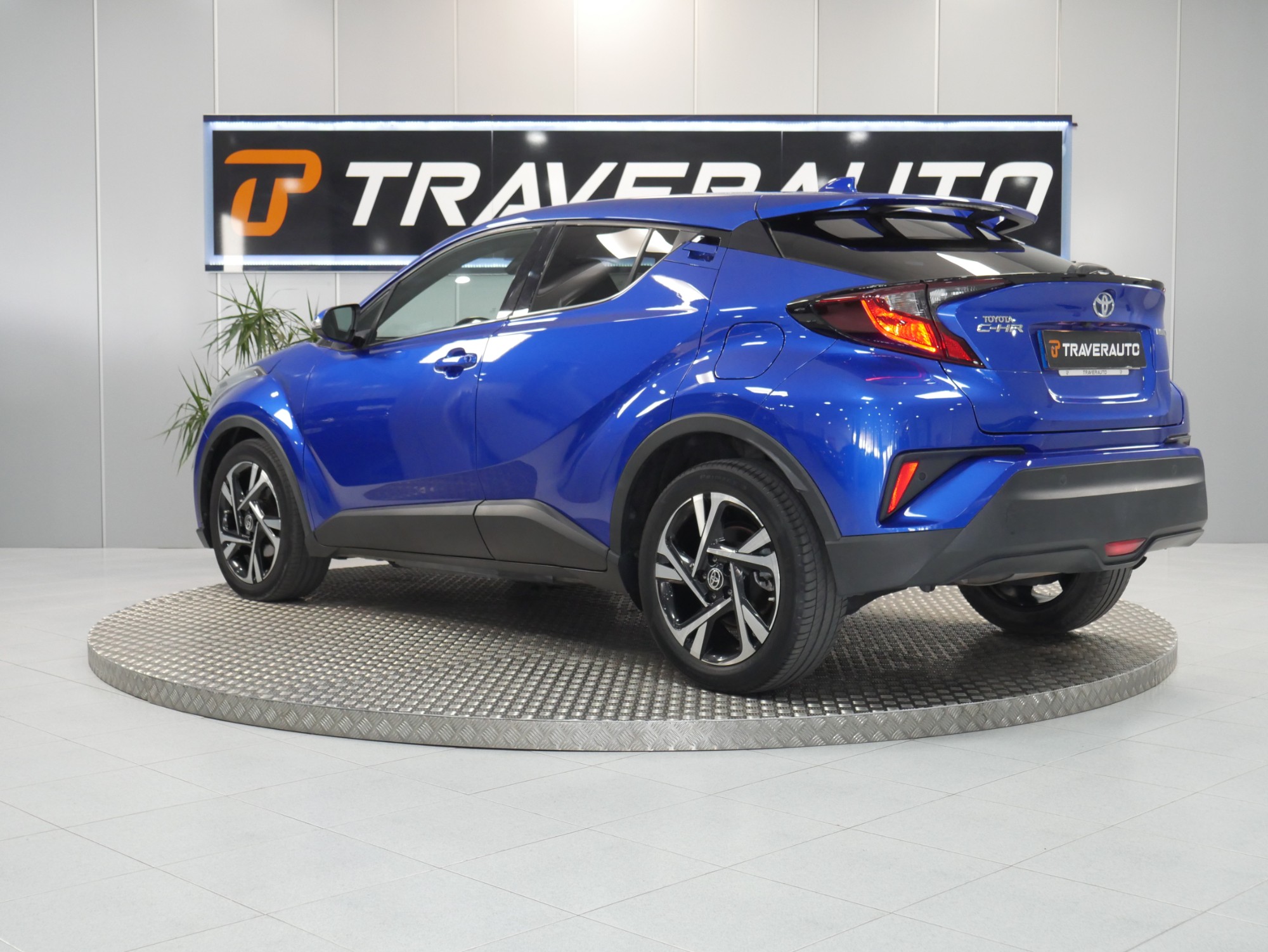 toyota chr
