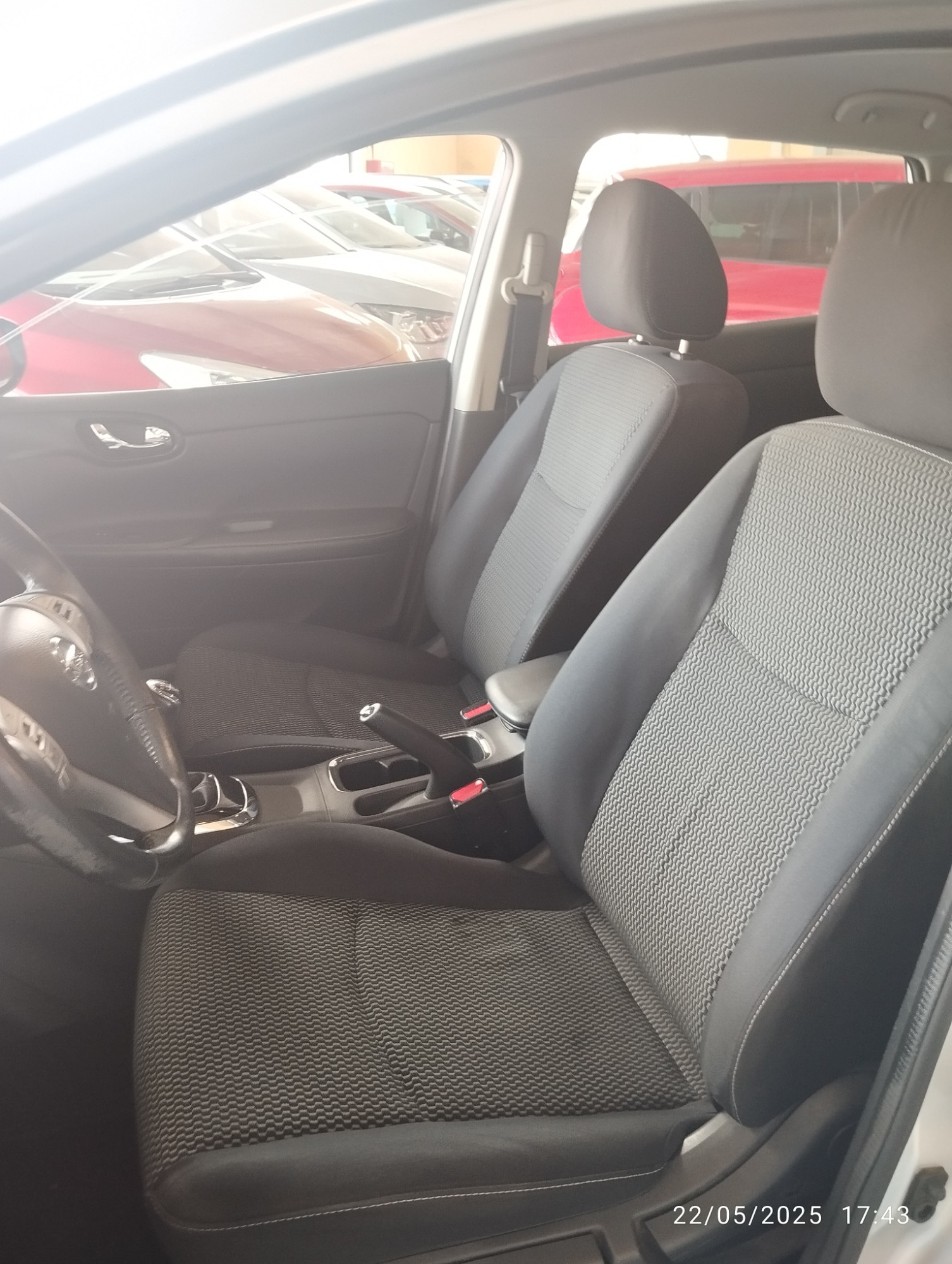Nissan PULSAR - 8