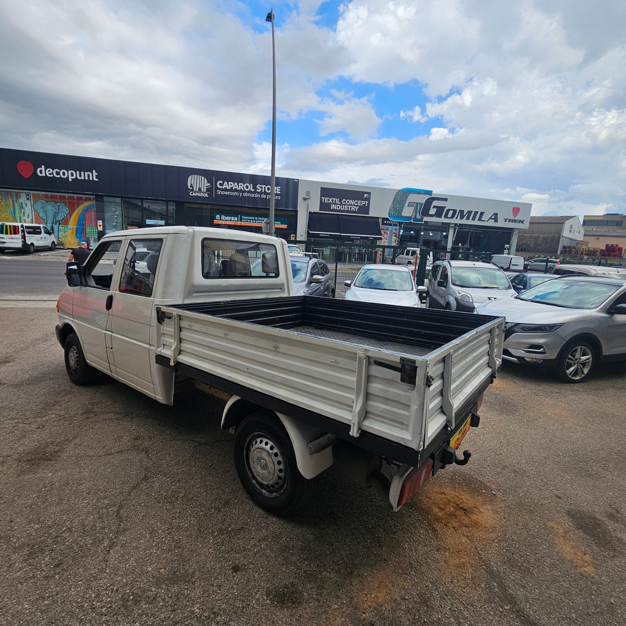Volkswagen Transporter - 3