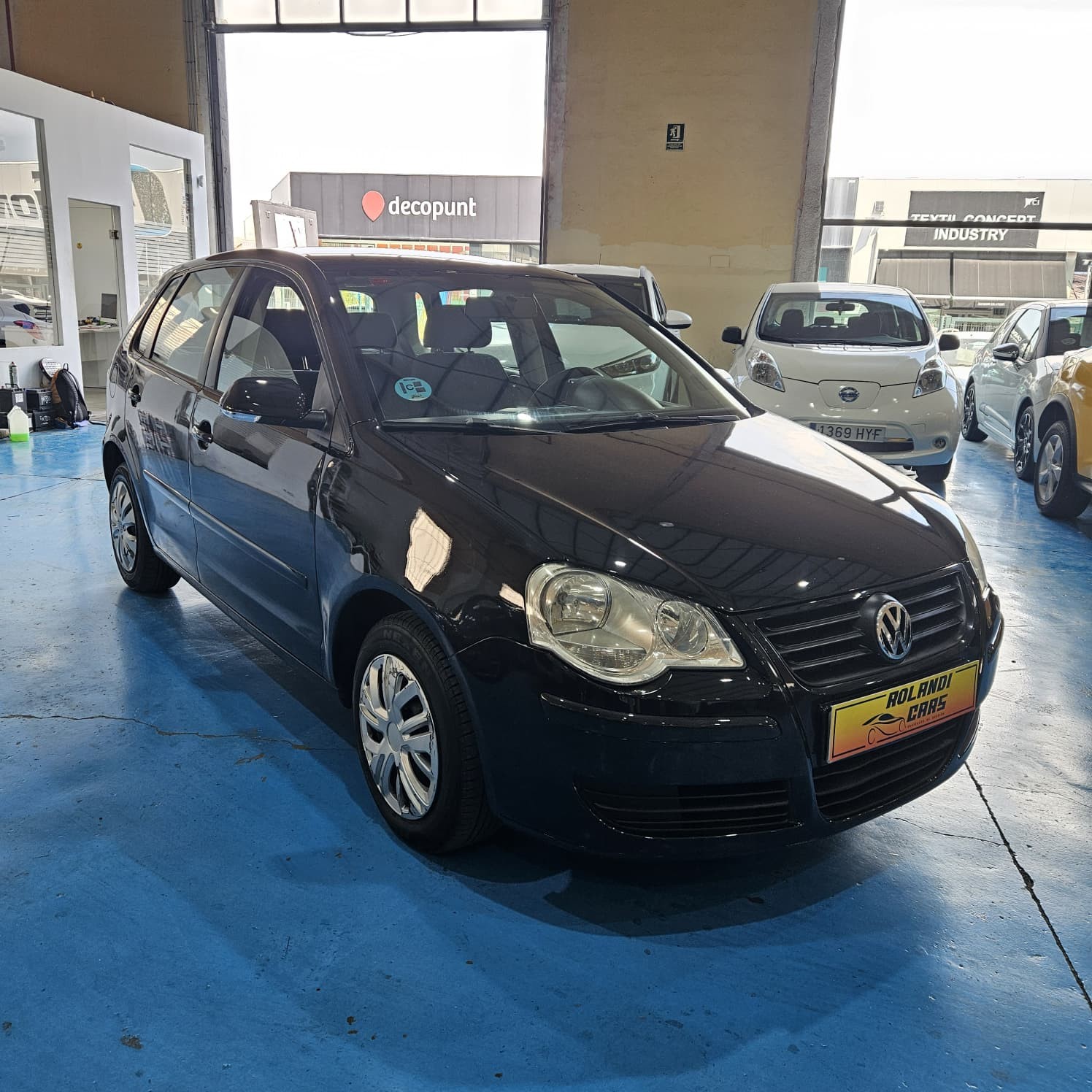 Volkswagen Polo - 2