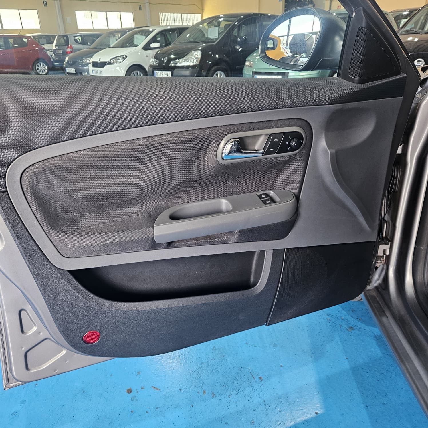 SEAT Ibiza - 14