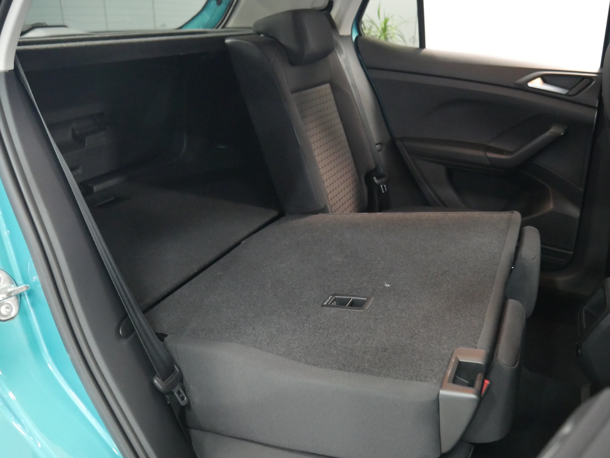 VOLKSWAGEN TCROSS