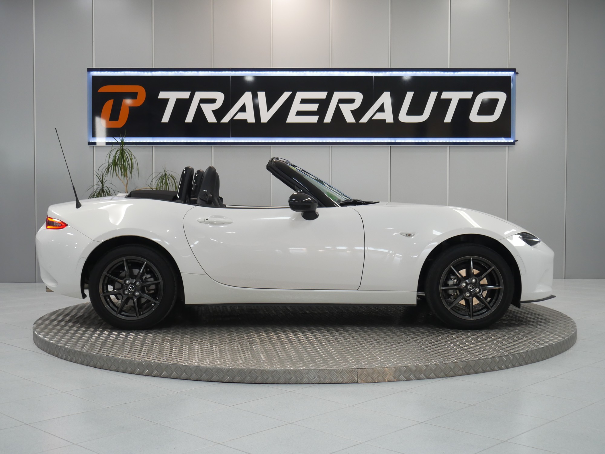 mazda mx5