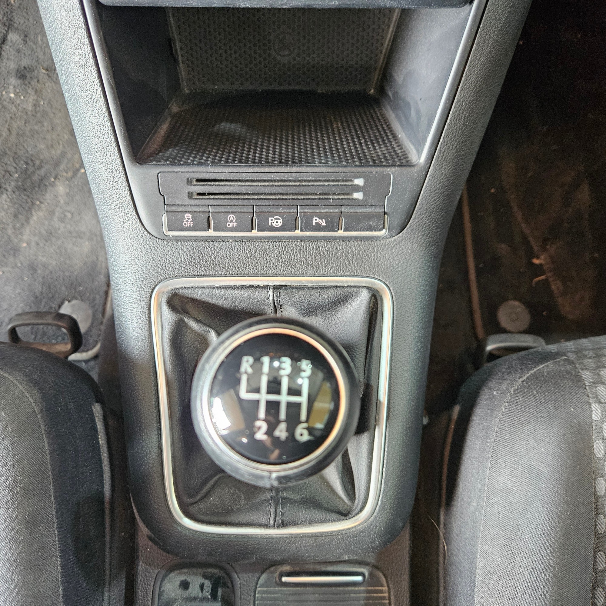 Volkswagen Tiguan - 19
