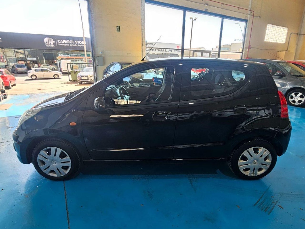 Nissan Pixo - 7