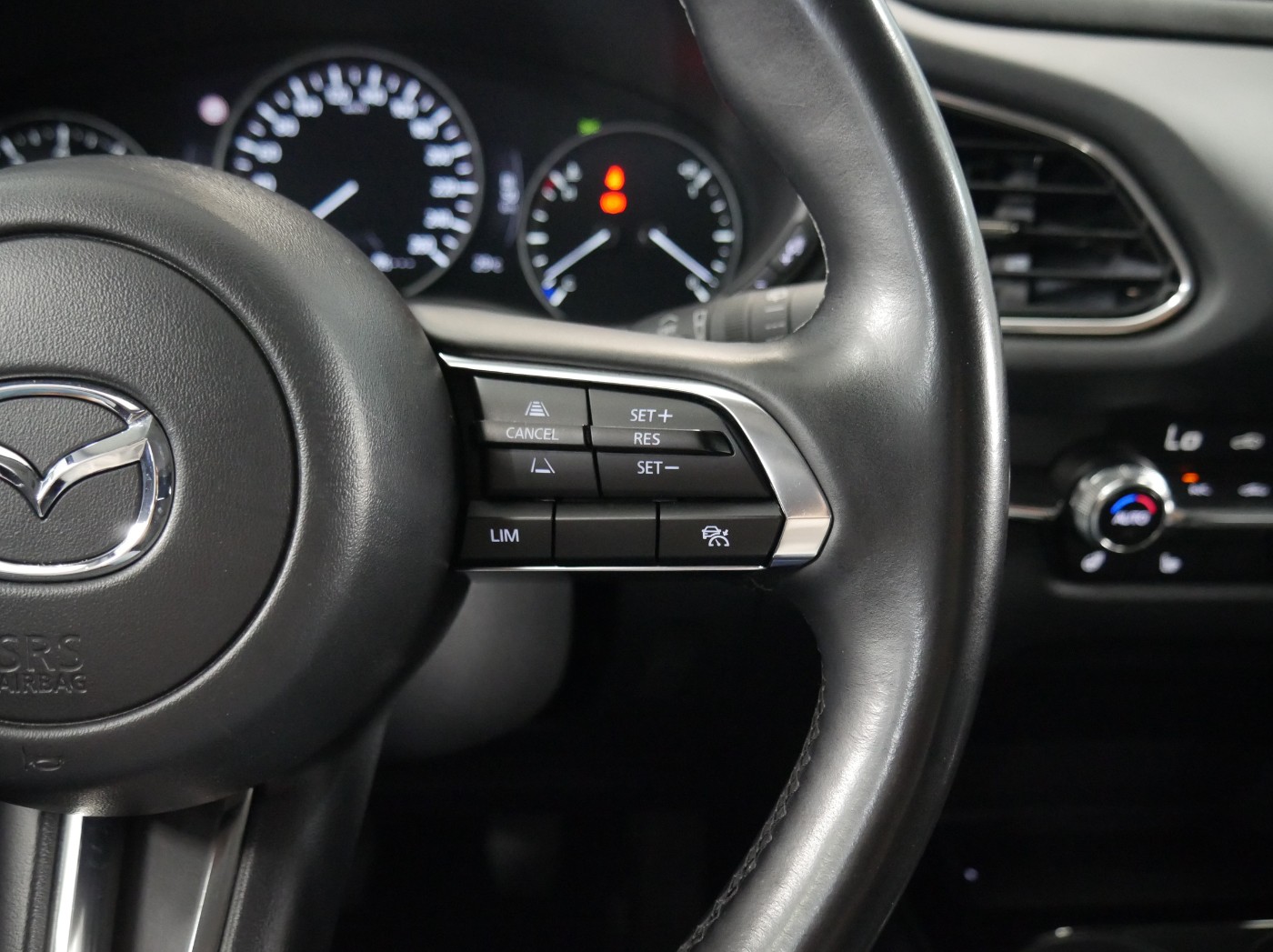 MAZDA CX30