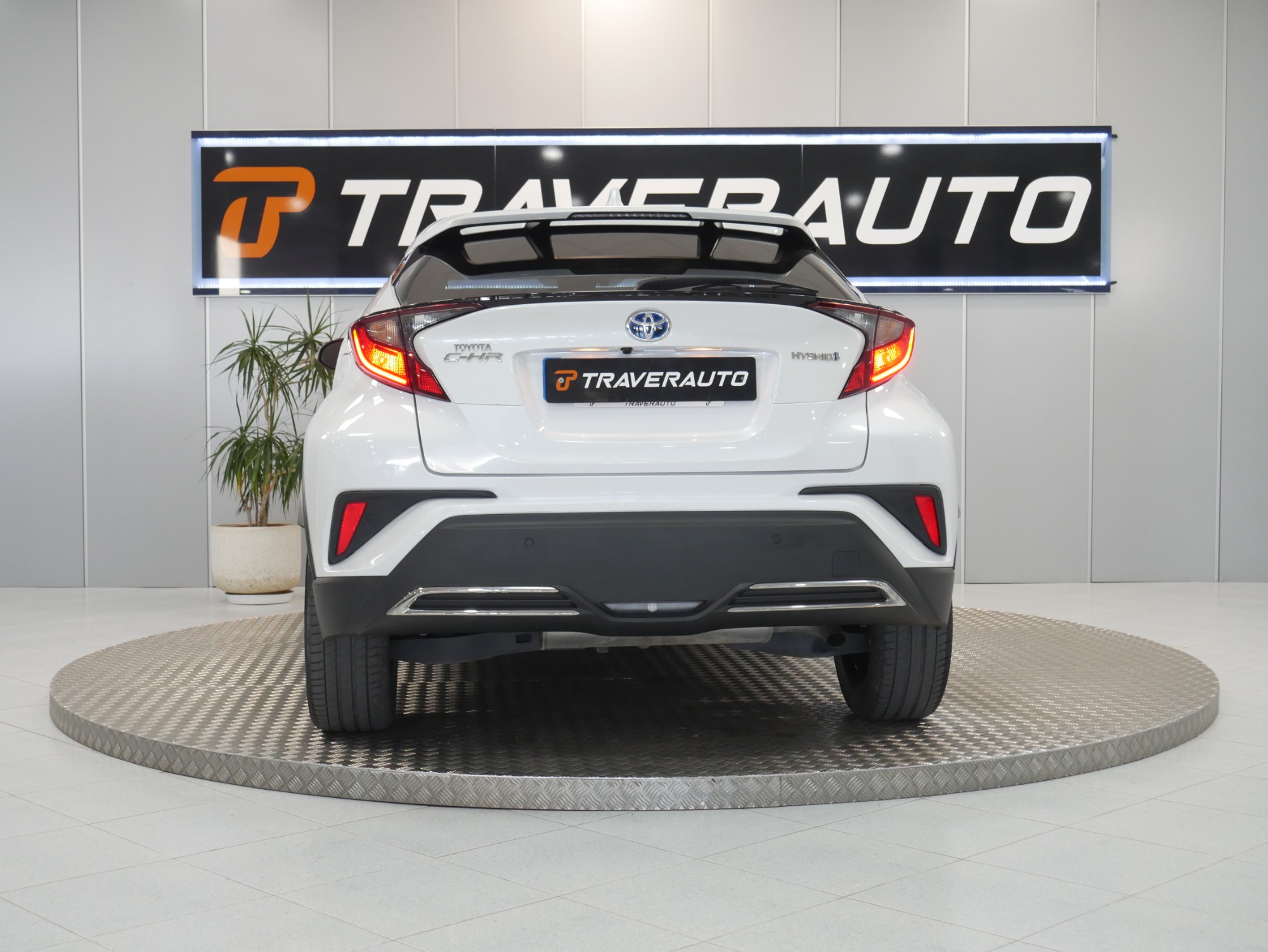 toyota chr