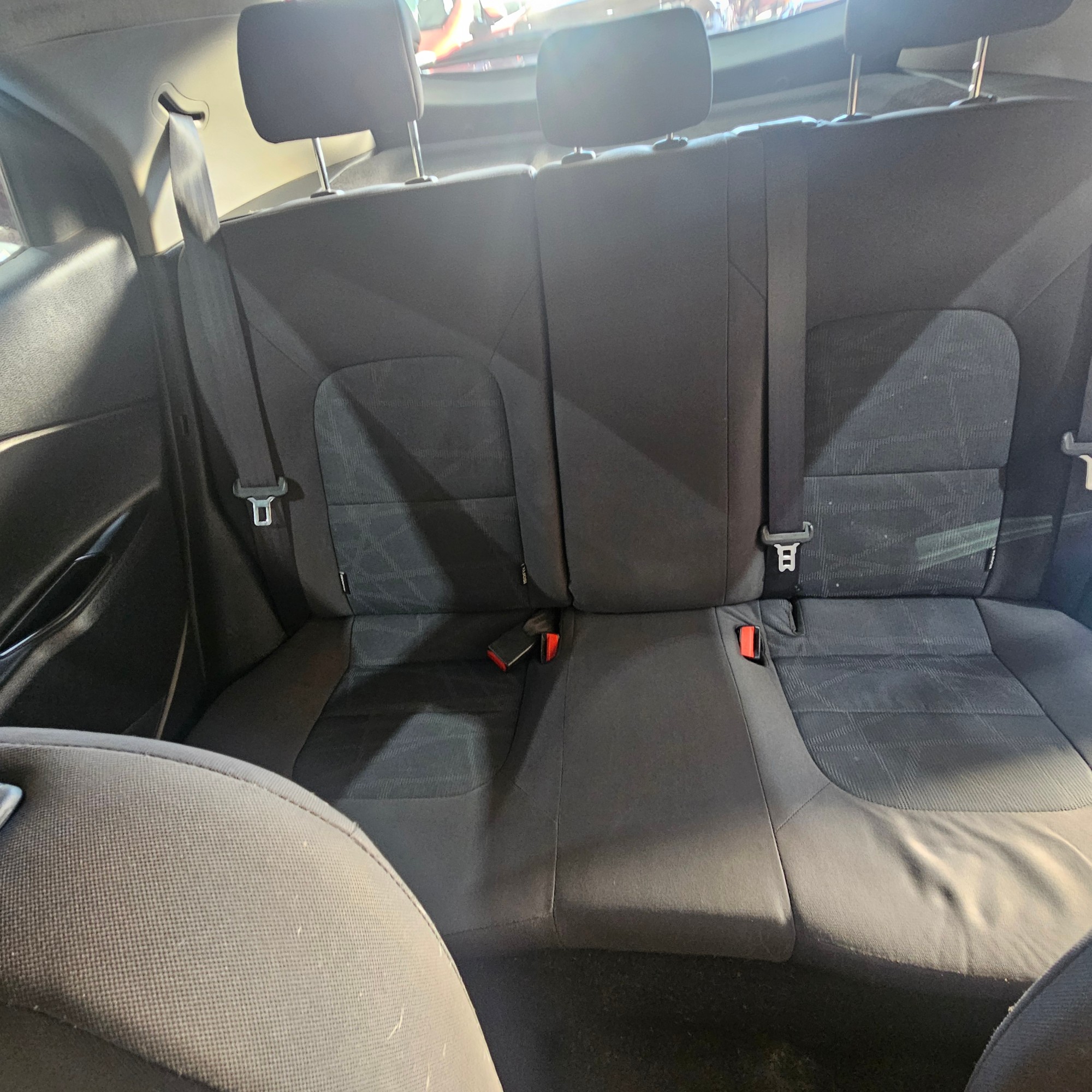 Kia Rio - 12