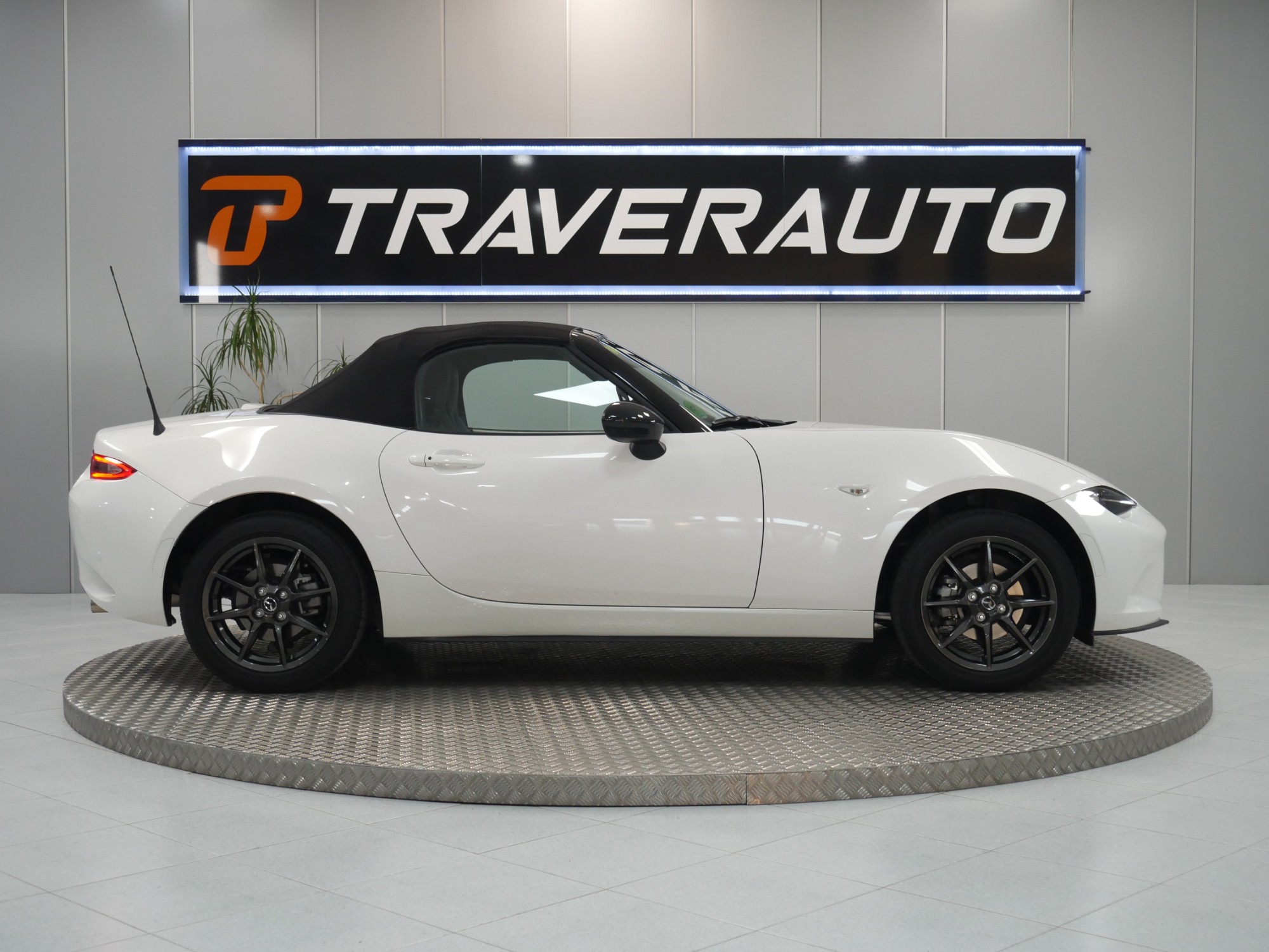 mazda mx5