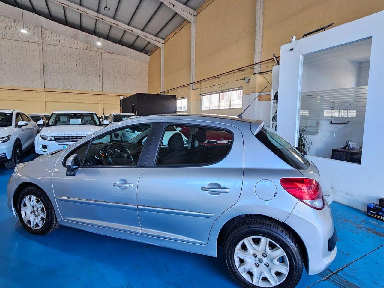 Peugeot 207 - 5