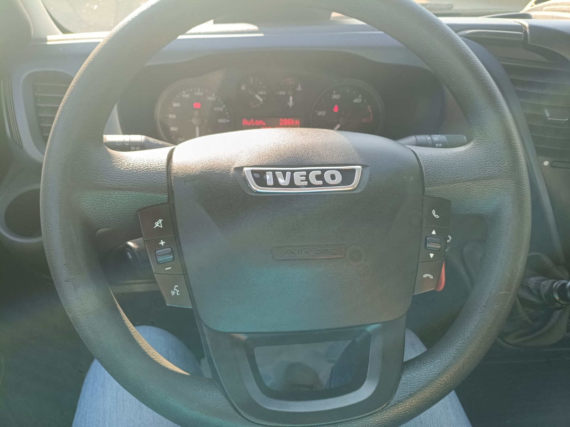 Imatge del vehicle 8