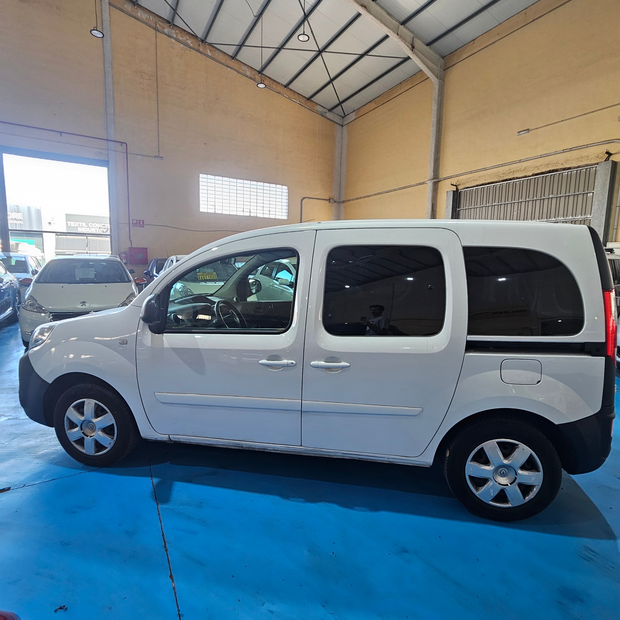 Renault Kangoo Combi - 7