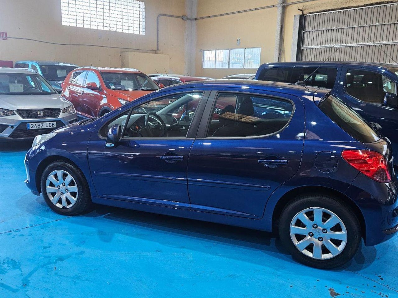 Peugeot 207 - 10