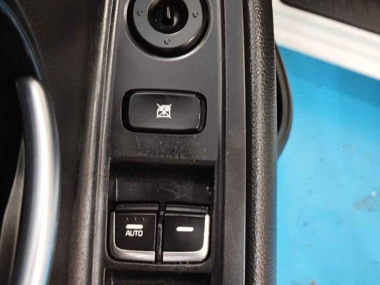 Kia Carens - 20