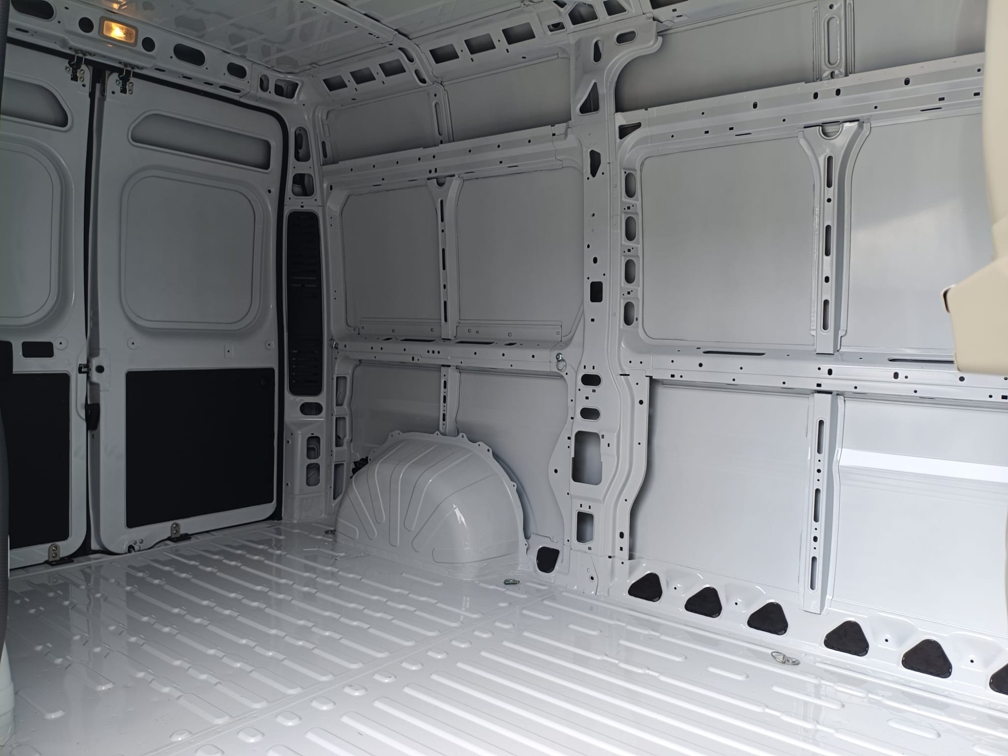 Imatge del vehicle 13