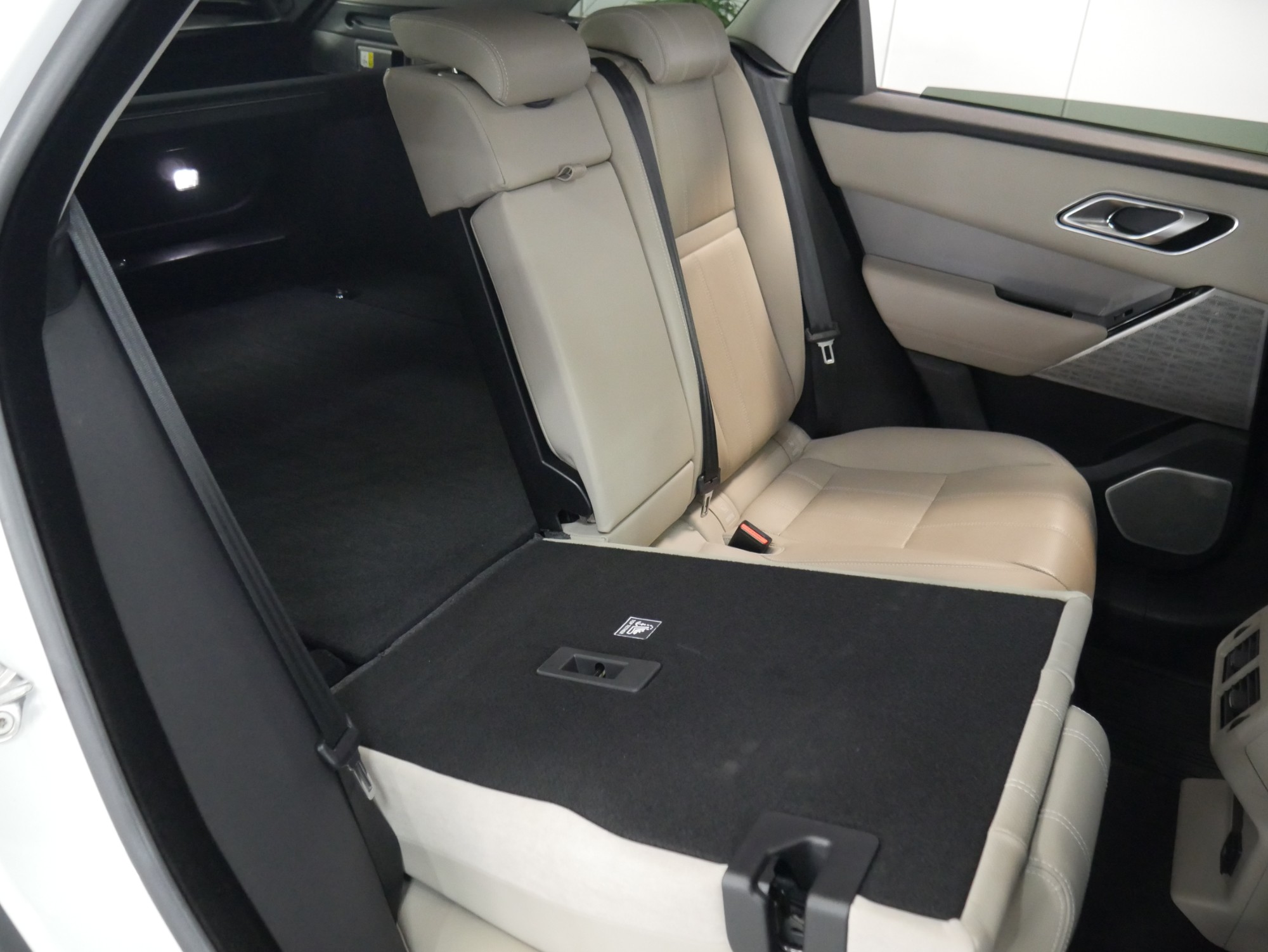 landrover range rover velar