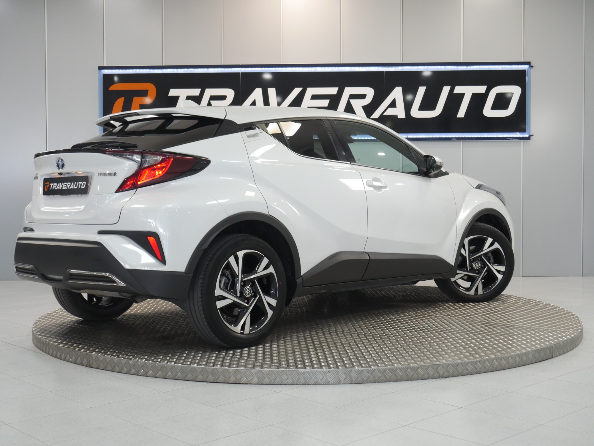 toyota chr