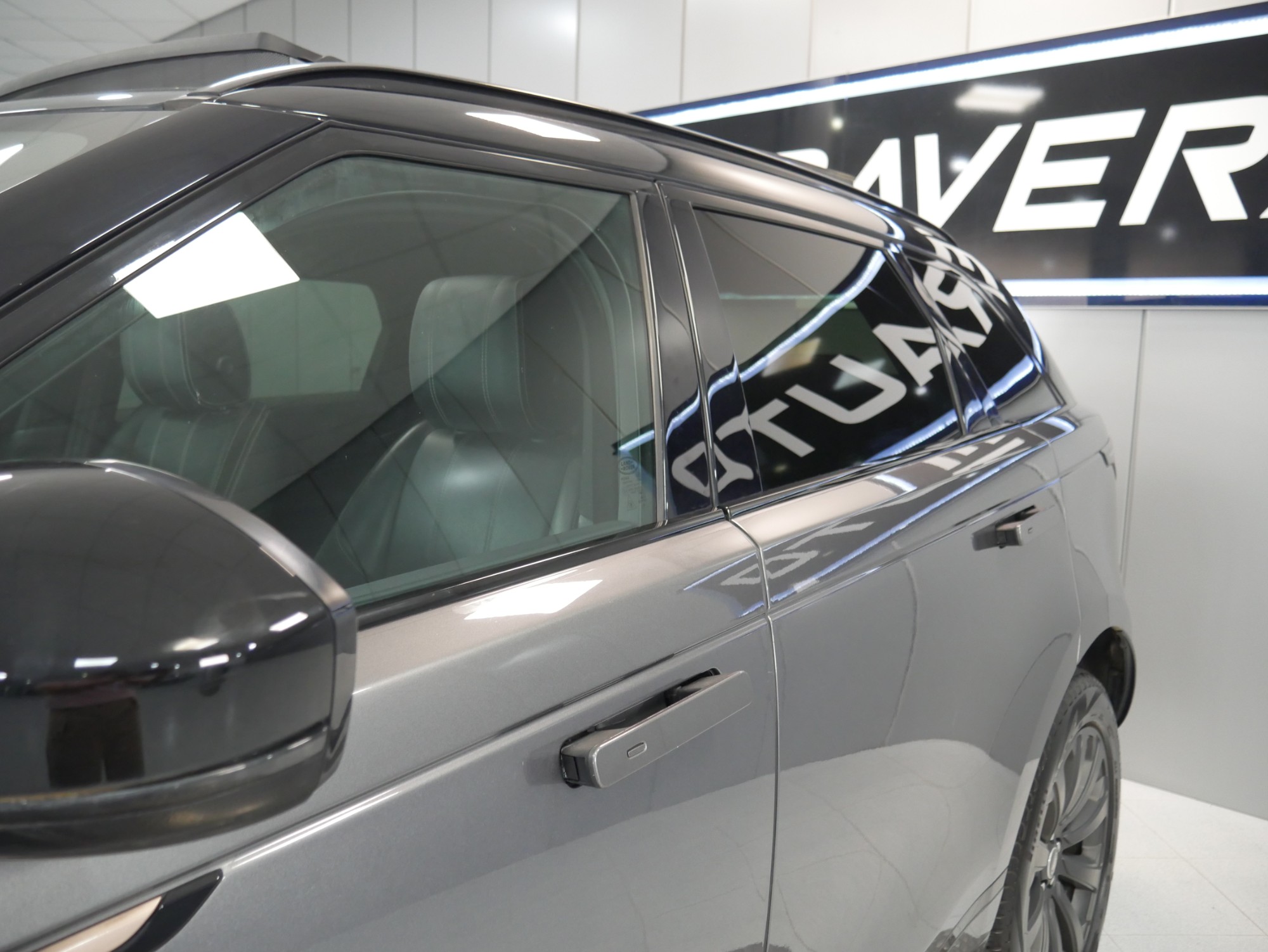 LANDROVER RANGE ROVER VELAR