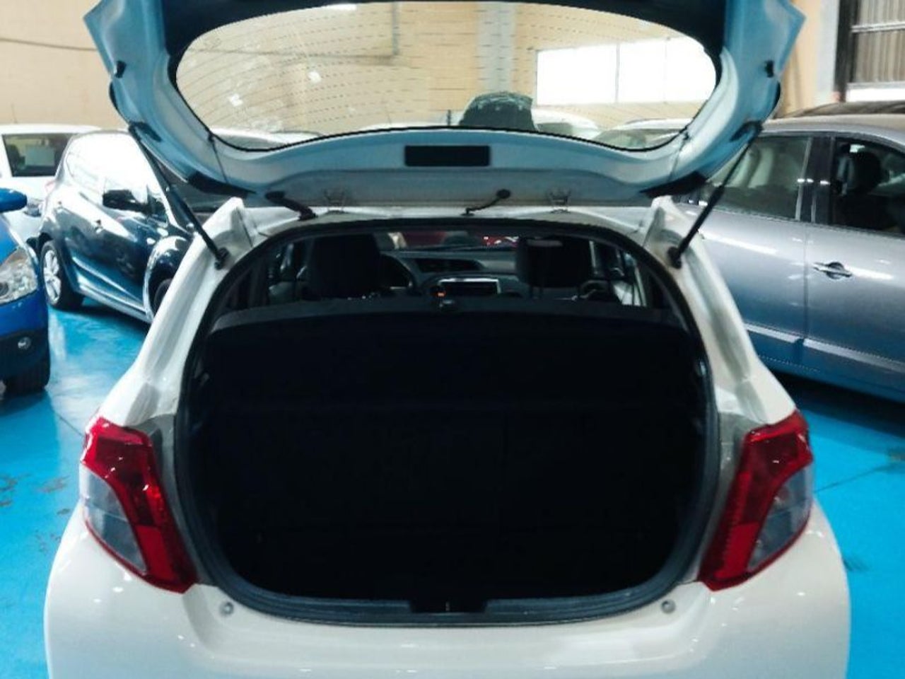 Toyota Yaris - 6