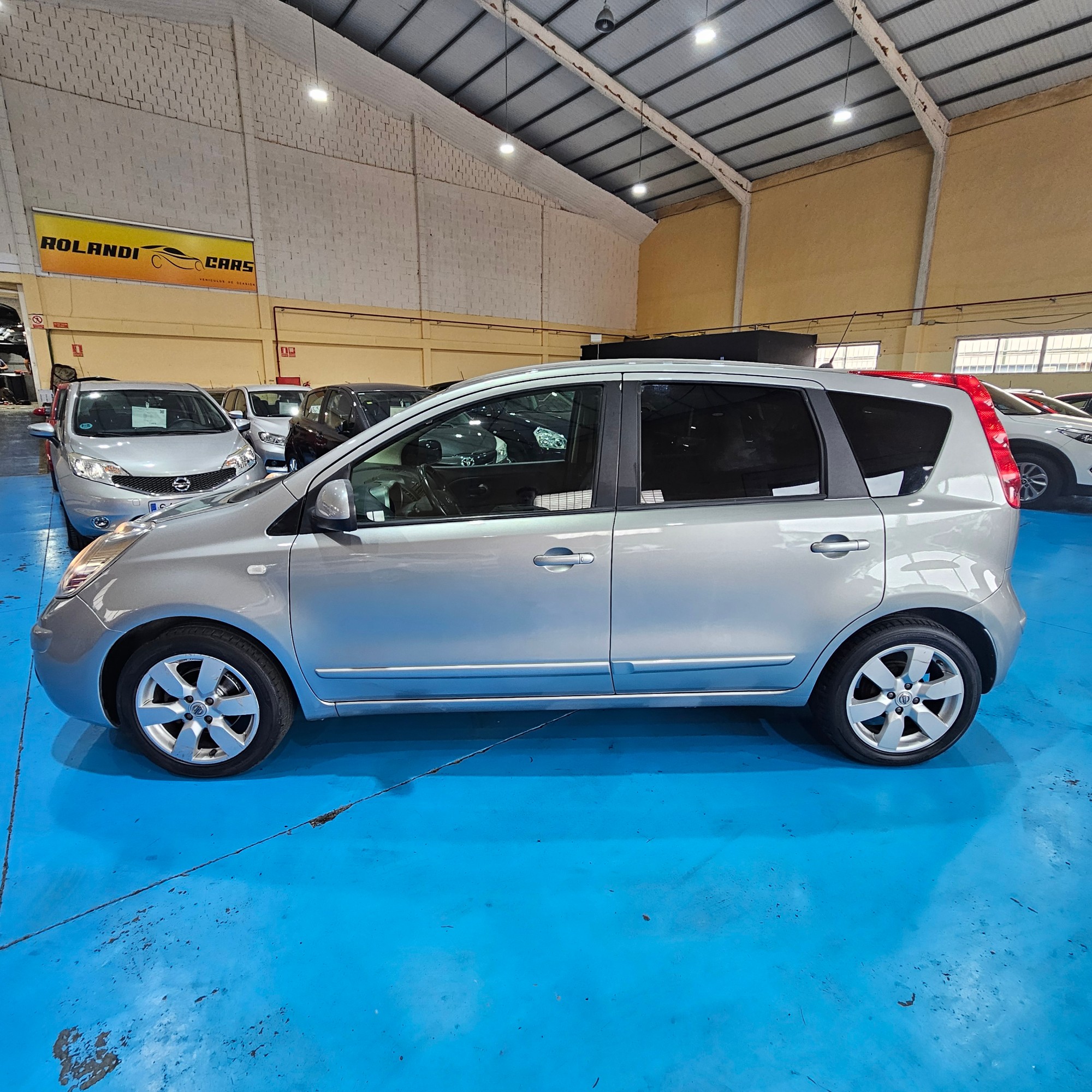 Nissan NOTE - 8