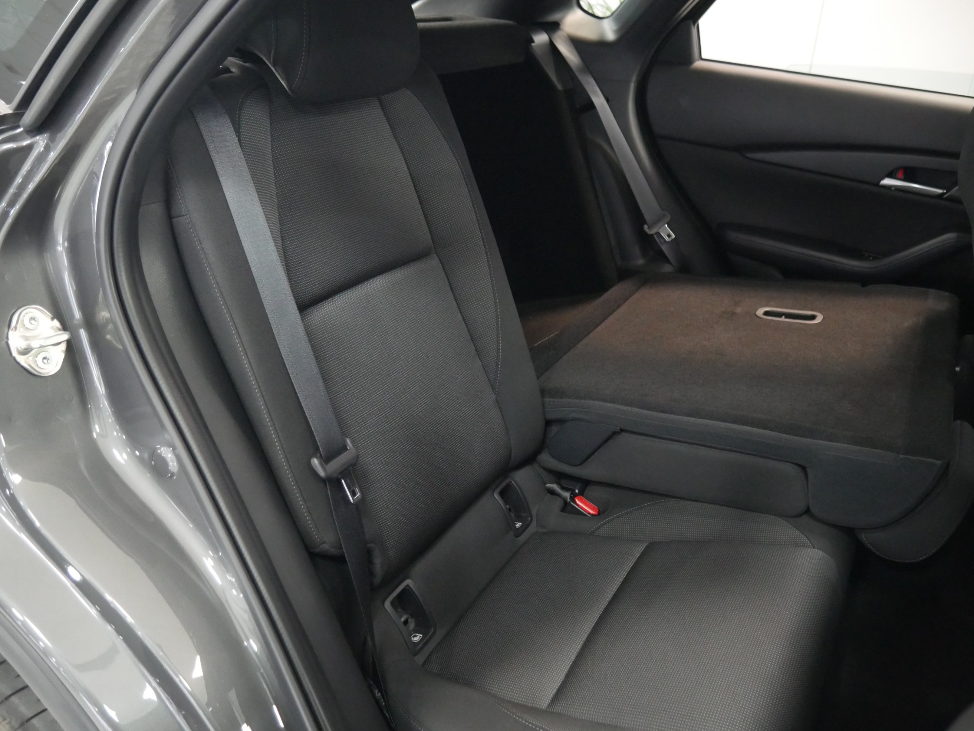 MAZDA CX30