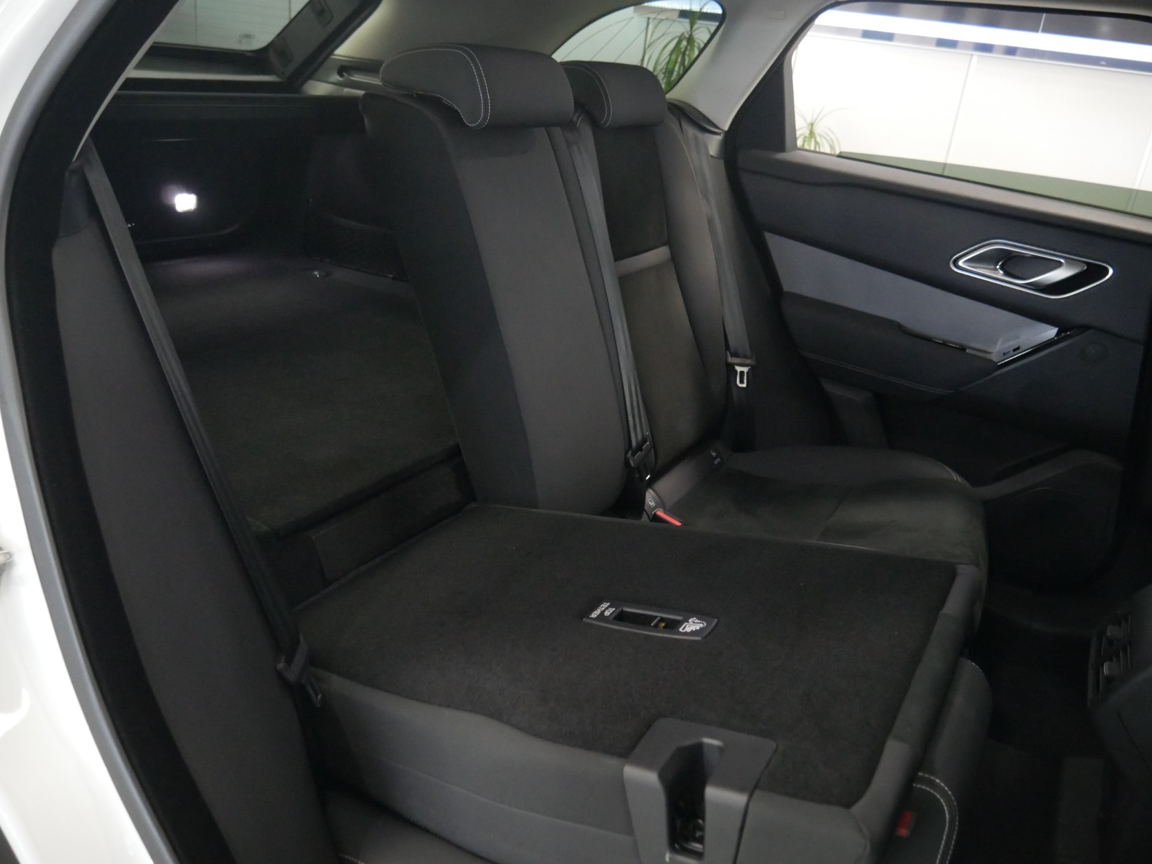 landrover range rover velar