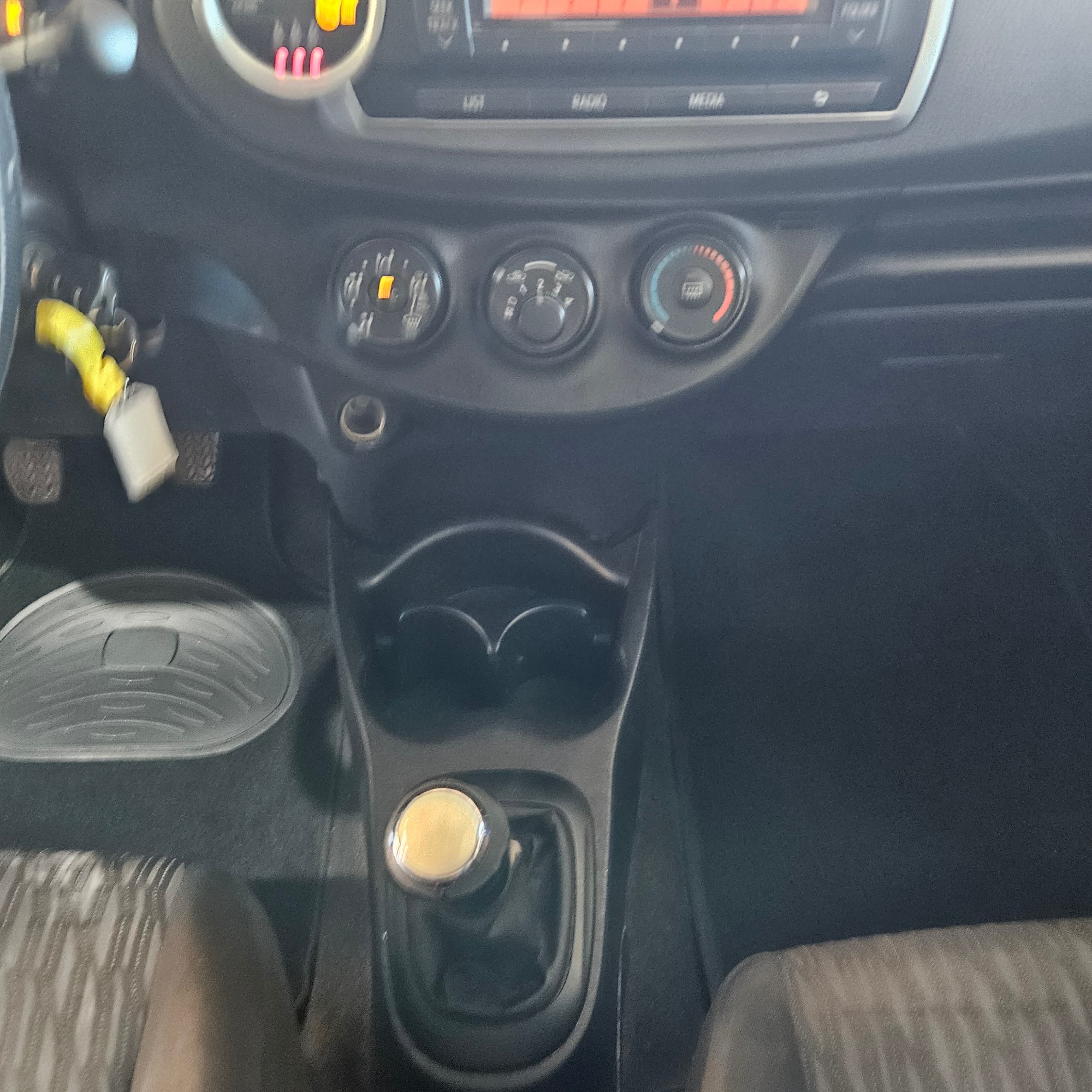 Toyota Yaris - 19