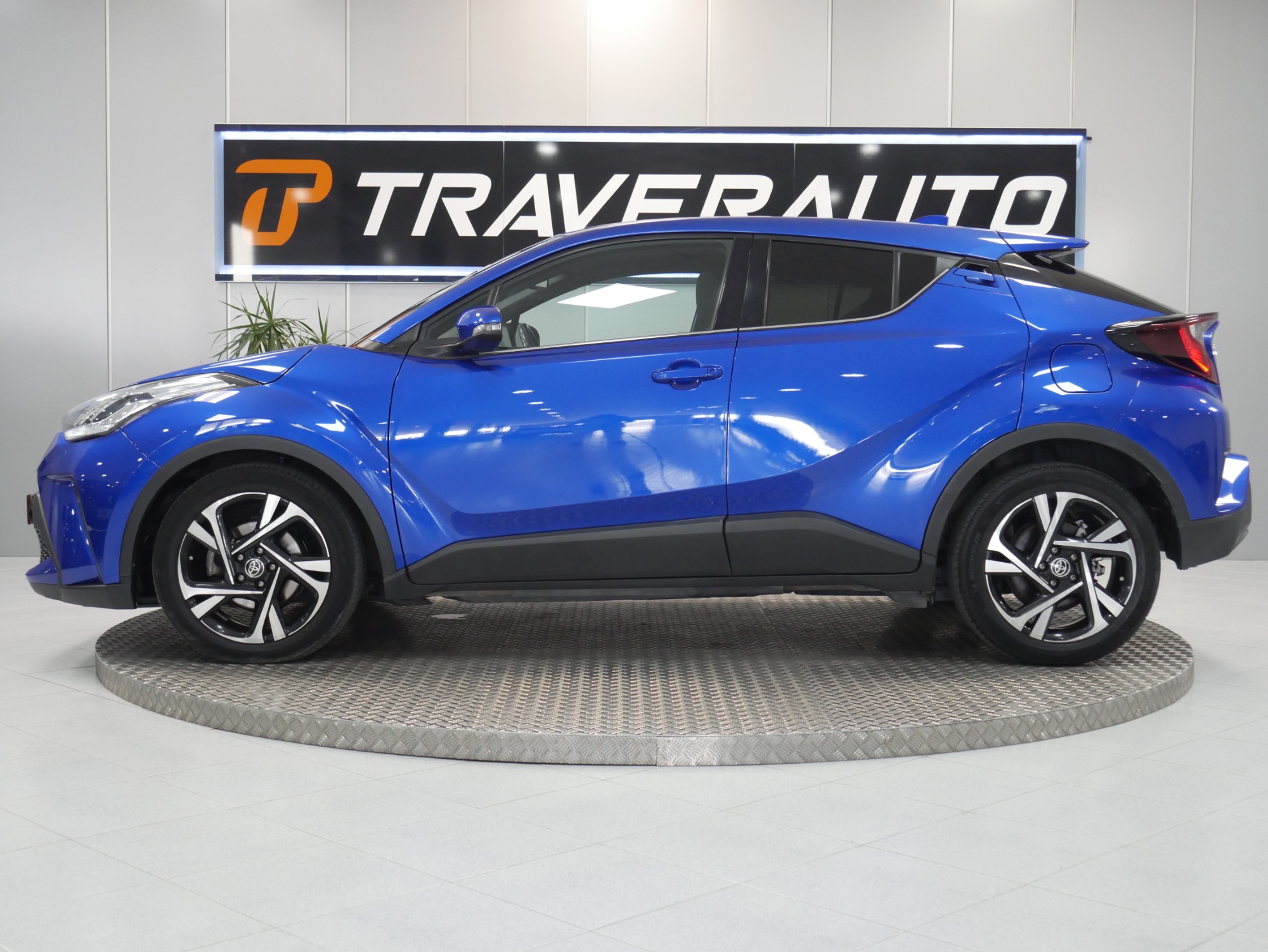 toyota chr