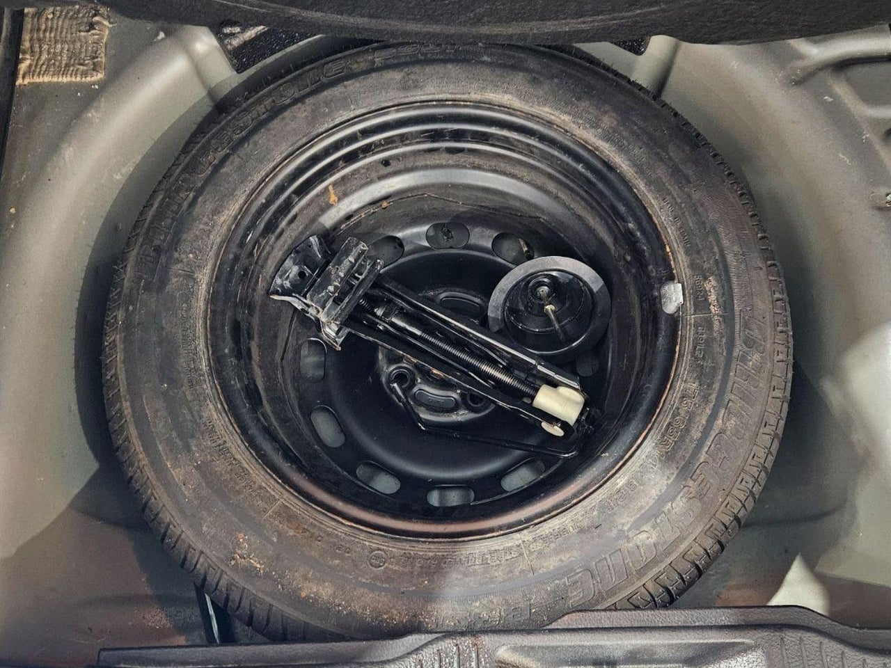 Mazda Mazda2 - 12
