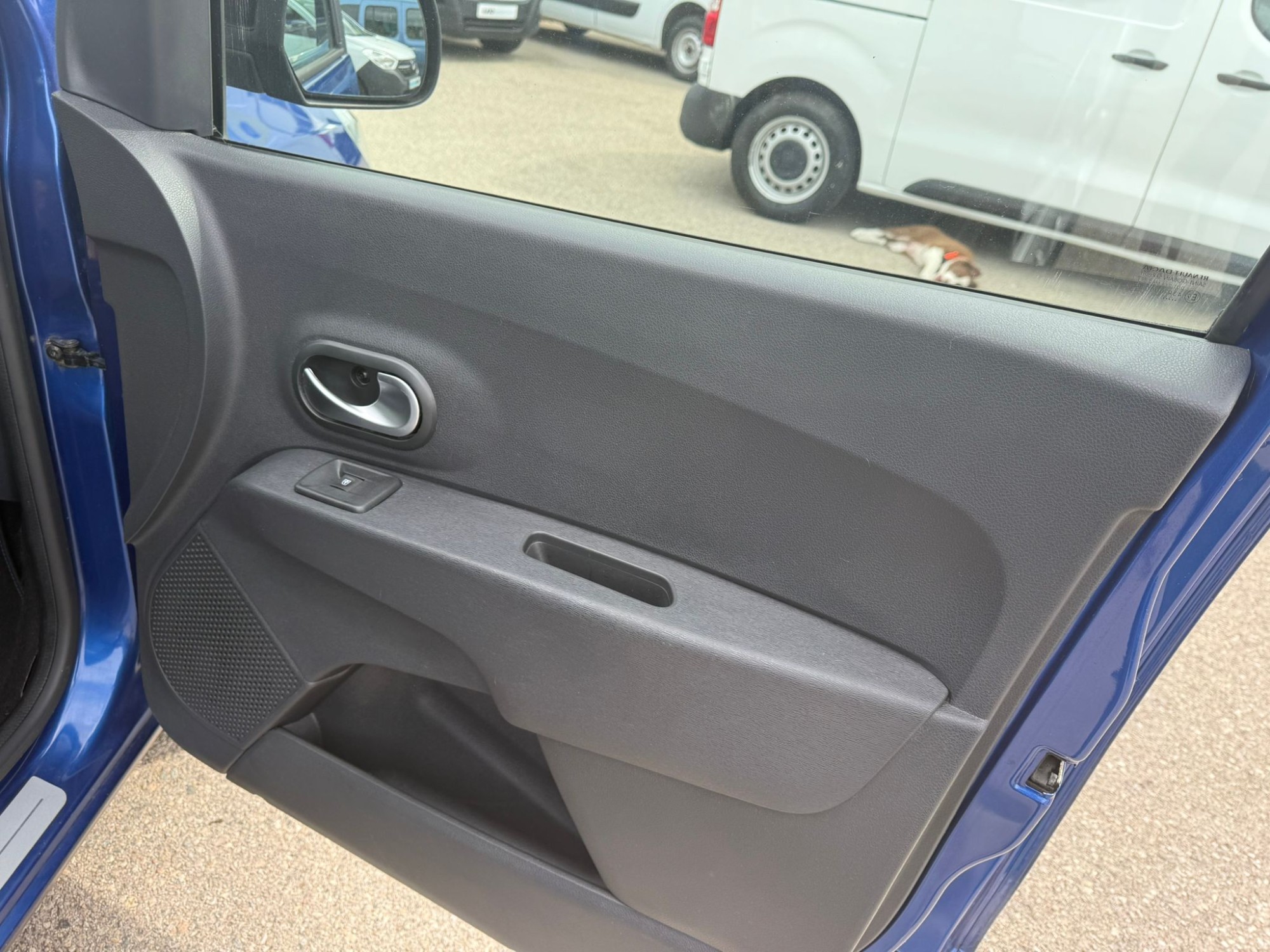 Imatge del vehicle 8