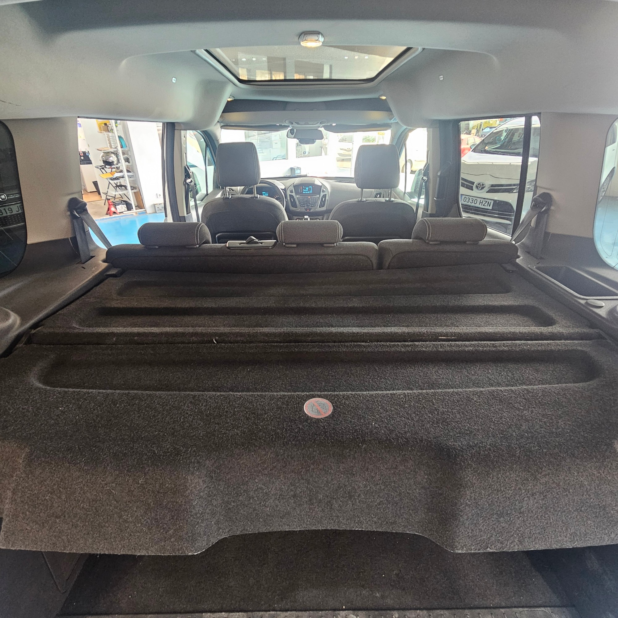 Ford Tourneo Connect - 21