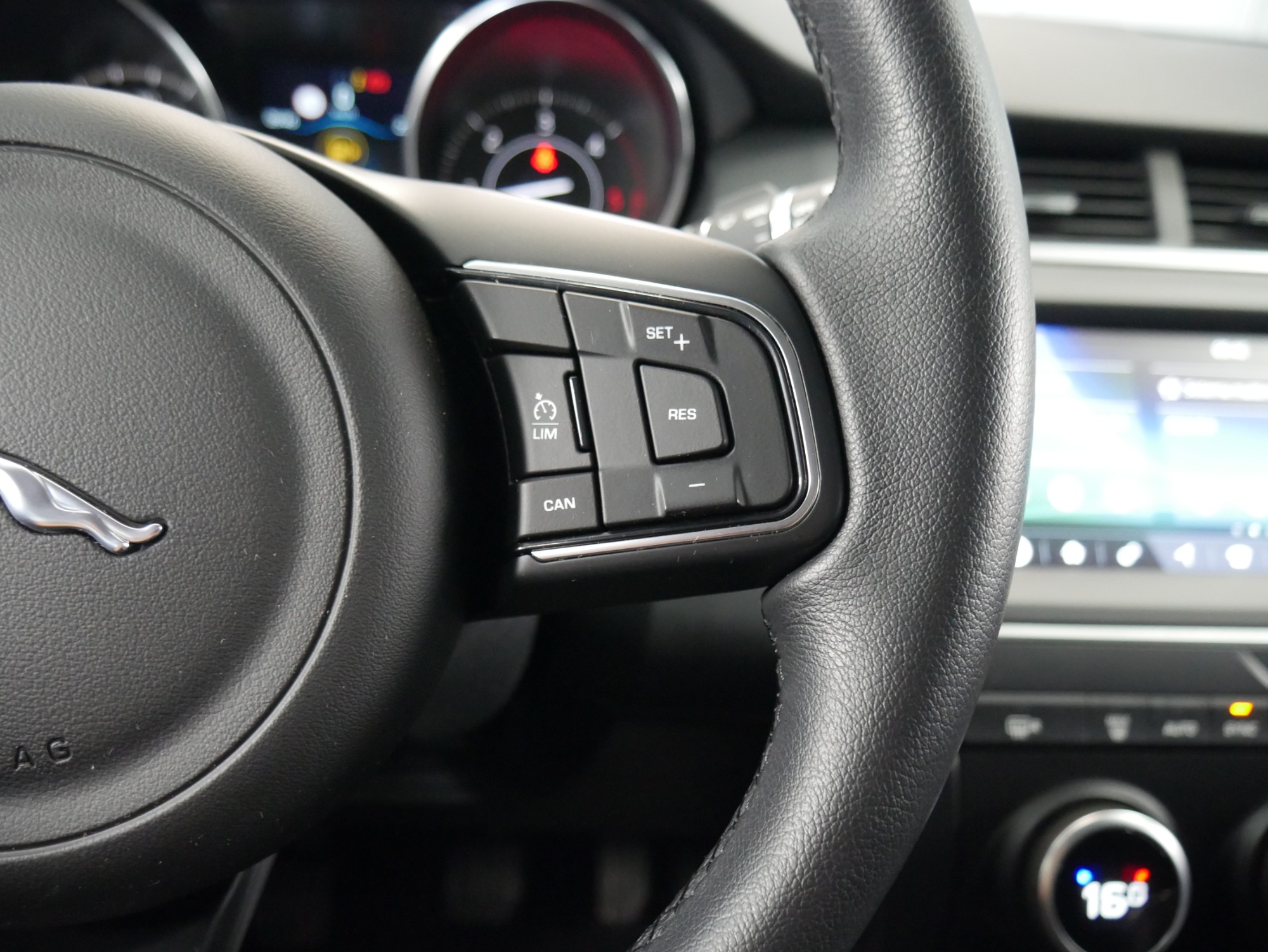 JAGUAR EPACE