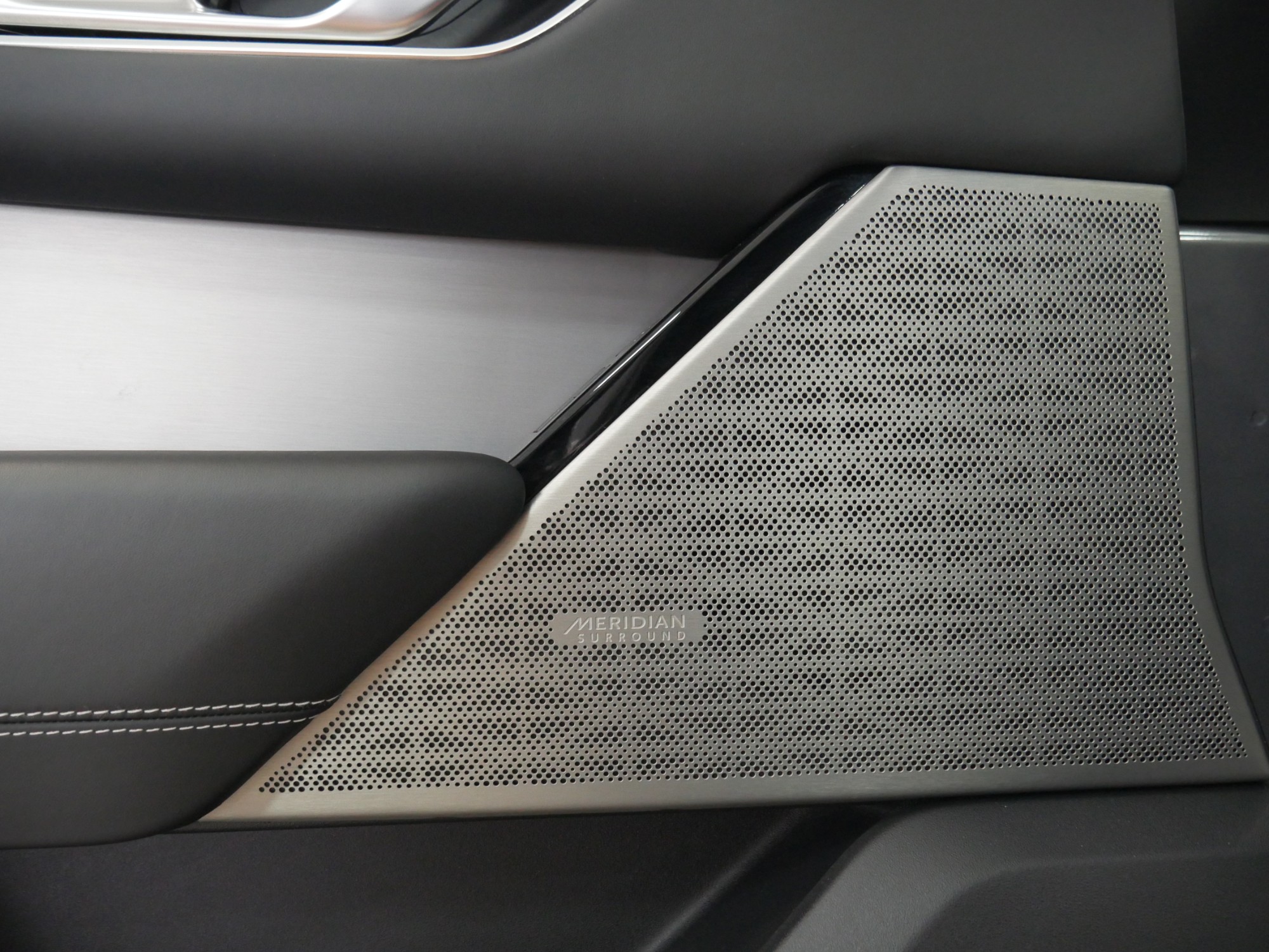 LANDROVER RANGE ROVER VELAR